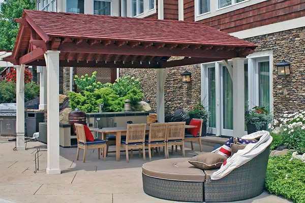 Outdoor Room w_Kitchen & Cedar Shake roof_screen_600px.jpg