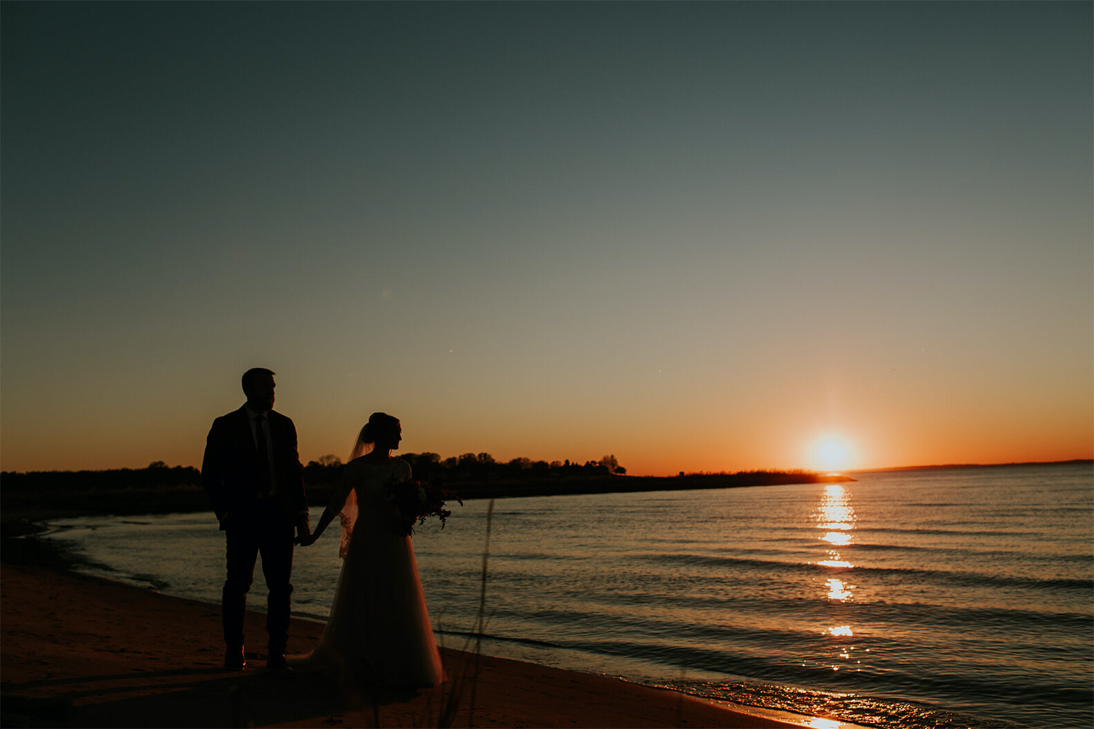 sunsetwedding.jpg