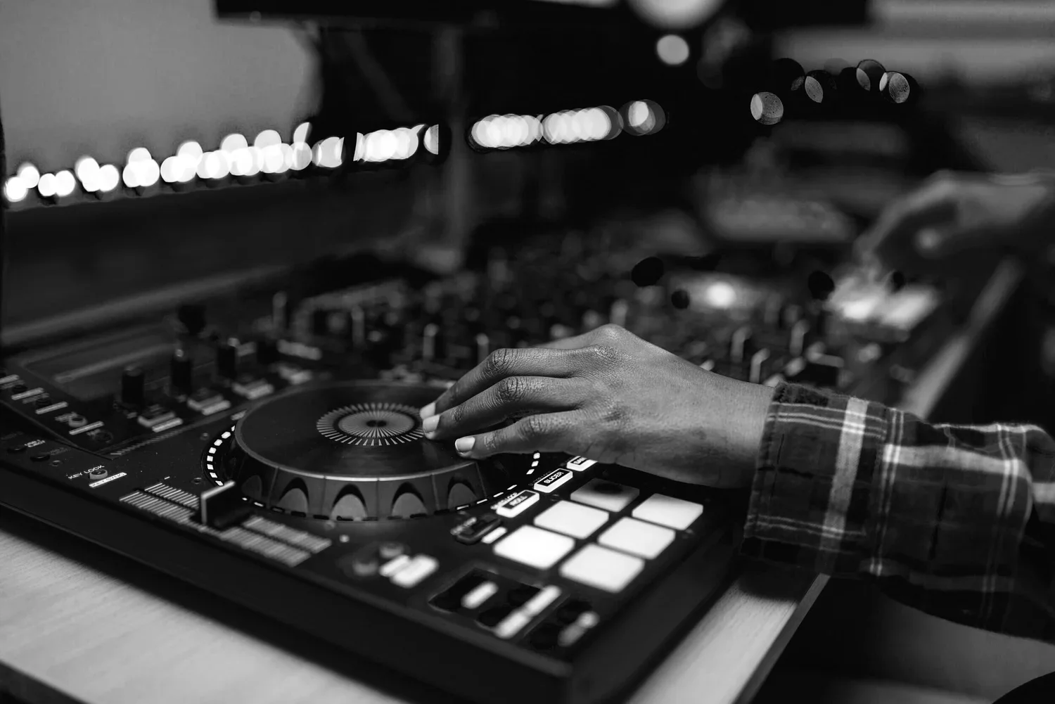 female-sound-operator-in-audio-recording-studio-APE5HUB.webp