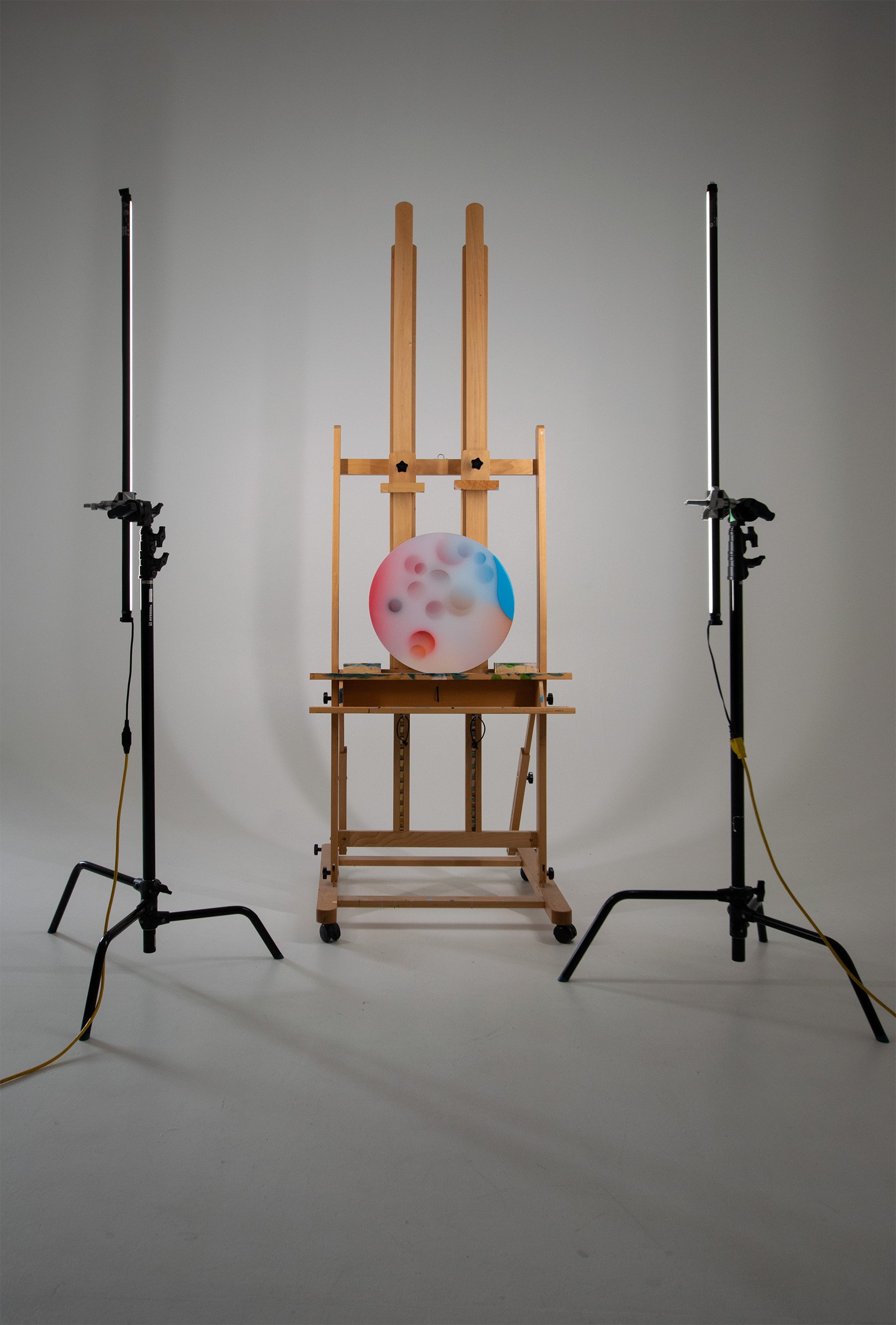 Vapour Seventeen-Easel-F-L.jpg