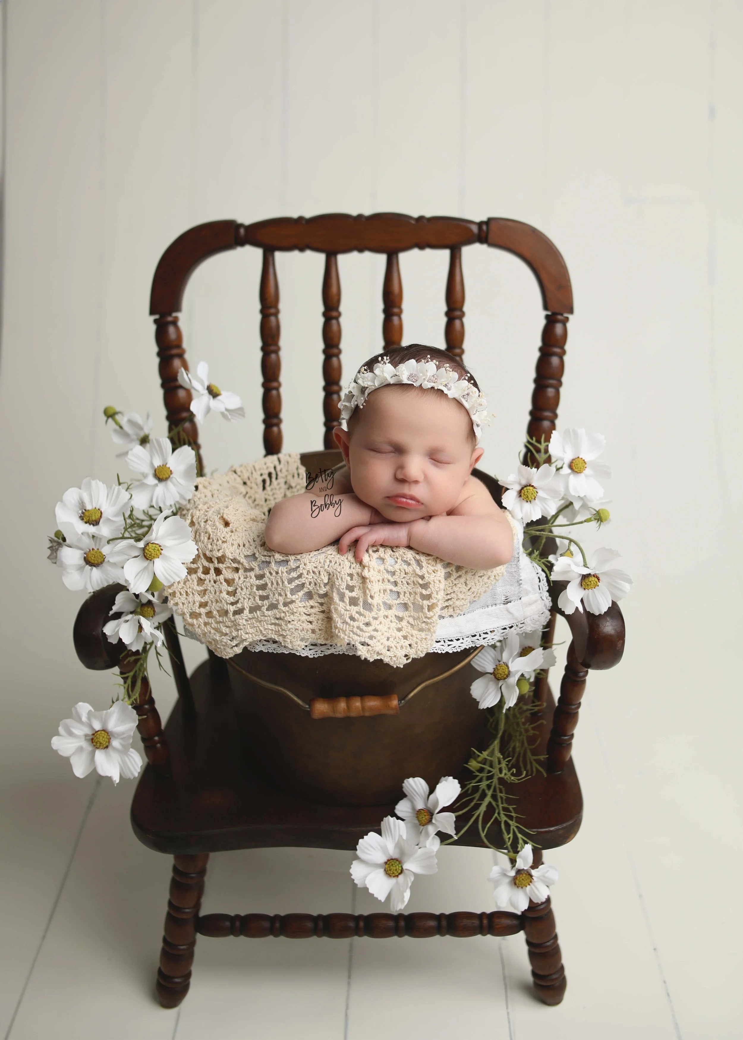 Timeless Newborn Session for Baby Gracelyn | Muncie, Indiana Newborn Photographer
