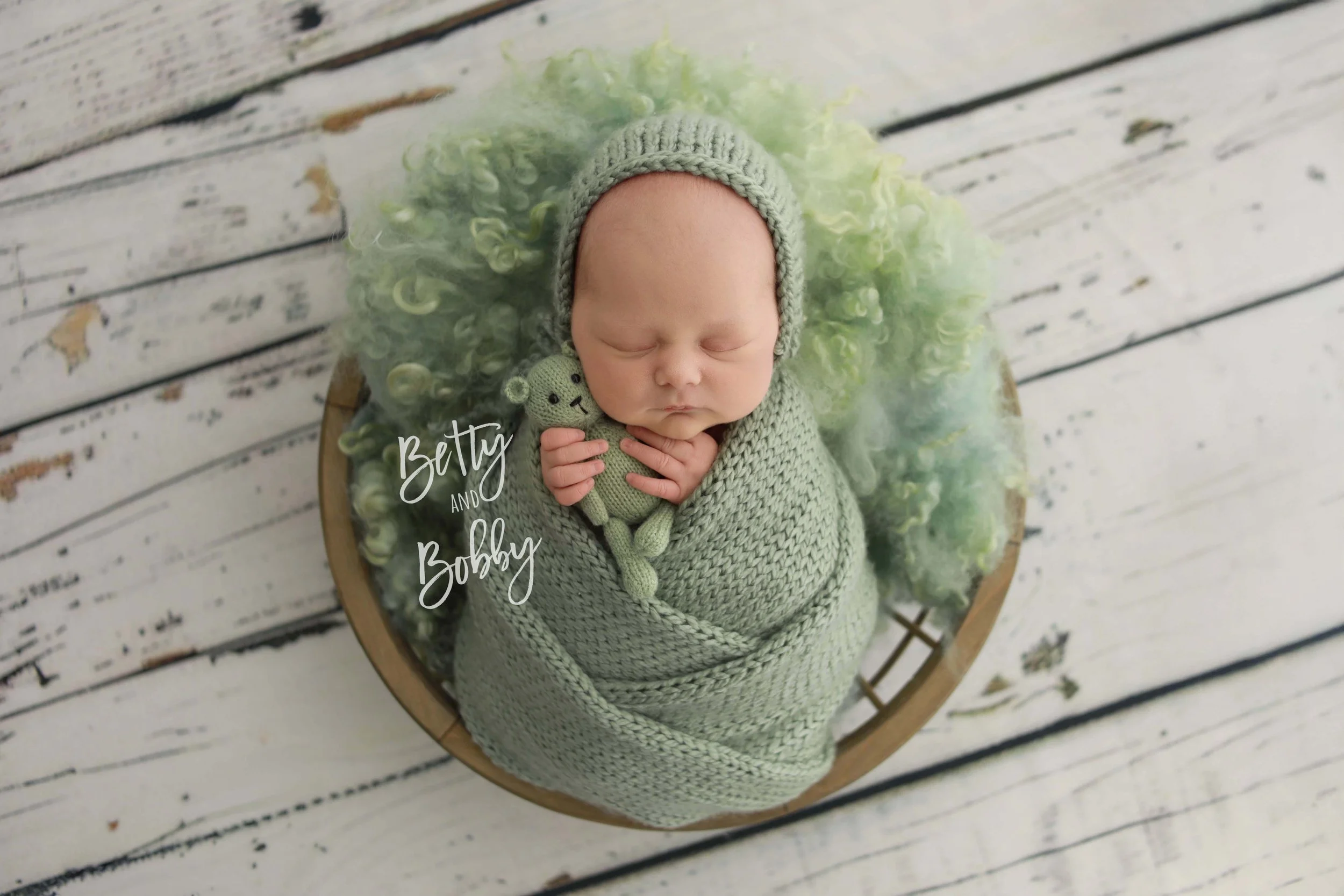 Ben and Sam newborn Session Muncie Indiana maternity and newborn photographer123.jpg