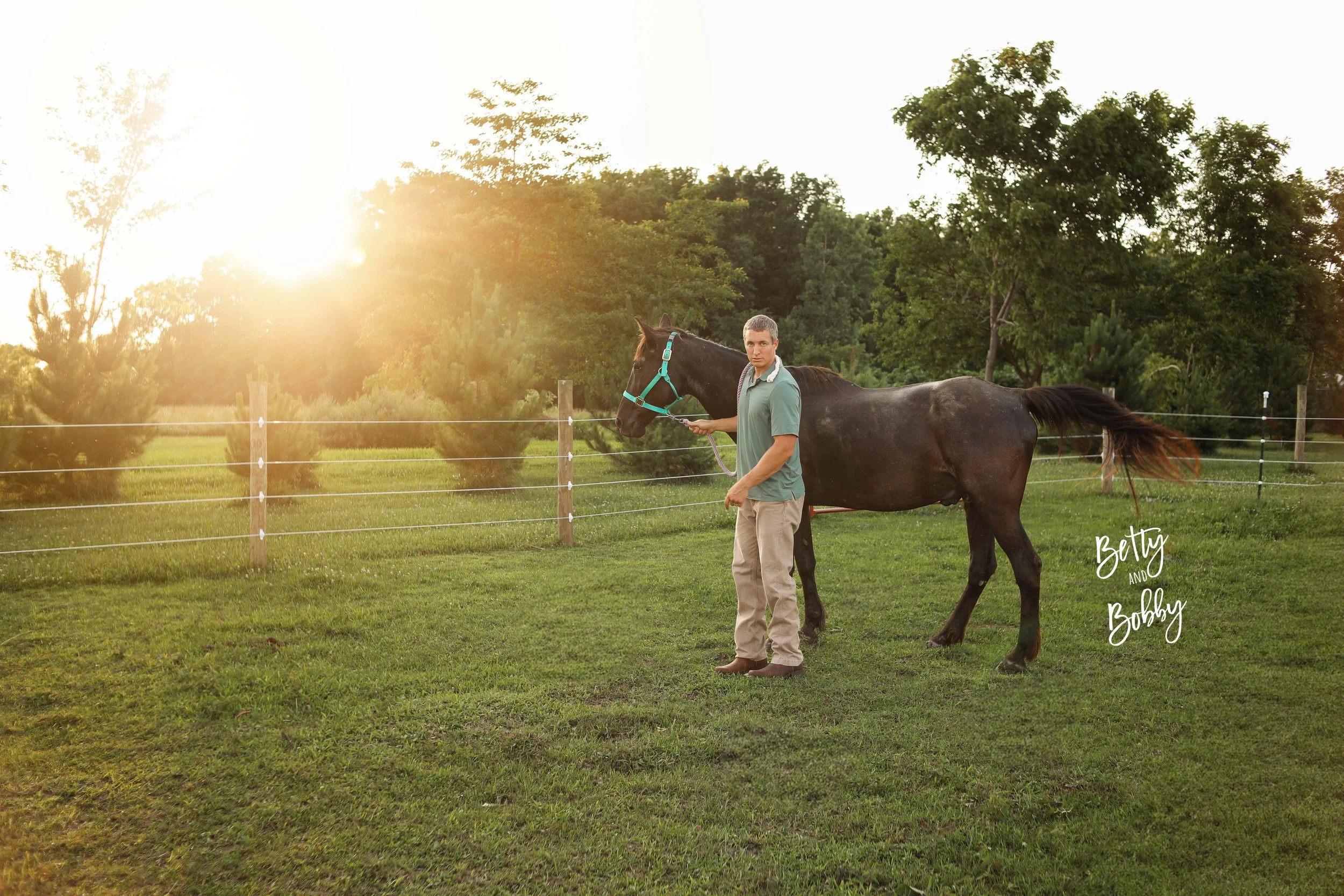 Family photographer in Muncie Indiana On location or in studio 3228.jpg
