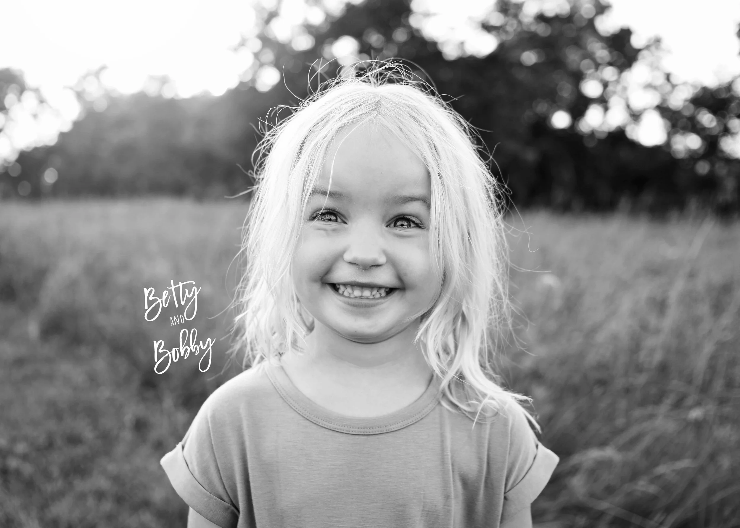 Family photographer in Muncie Indiana On location or in studio 3226.jpg