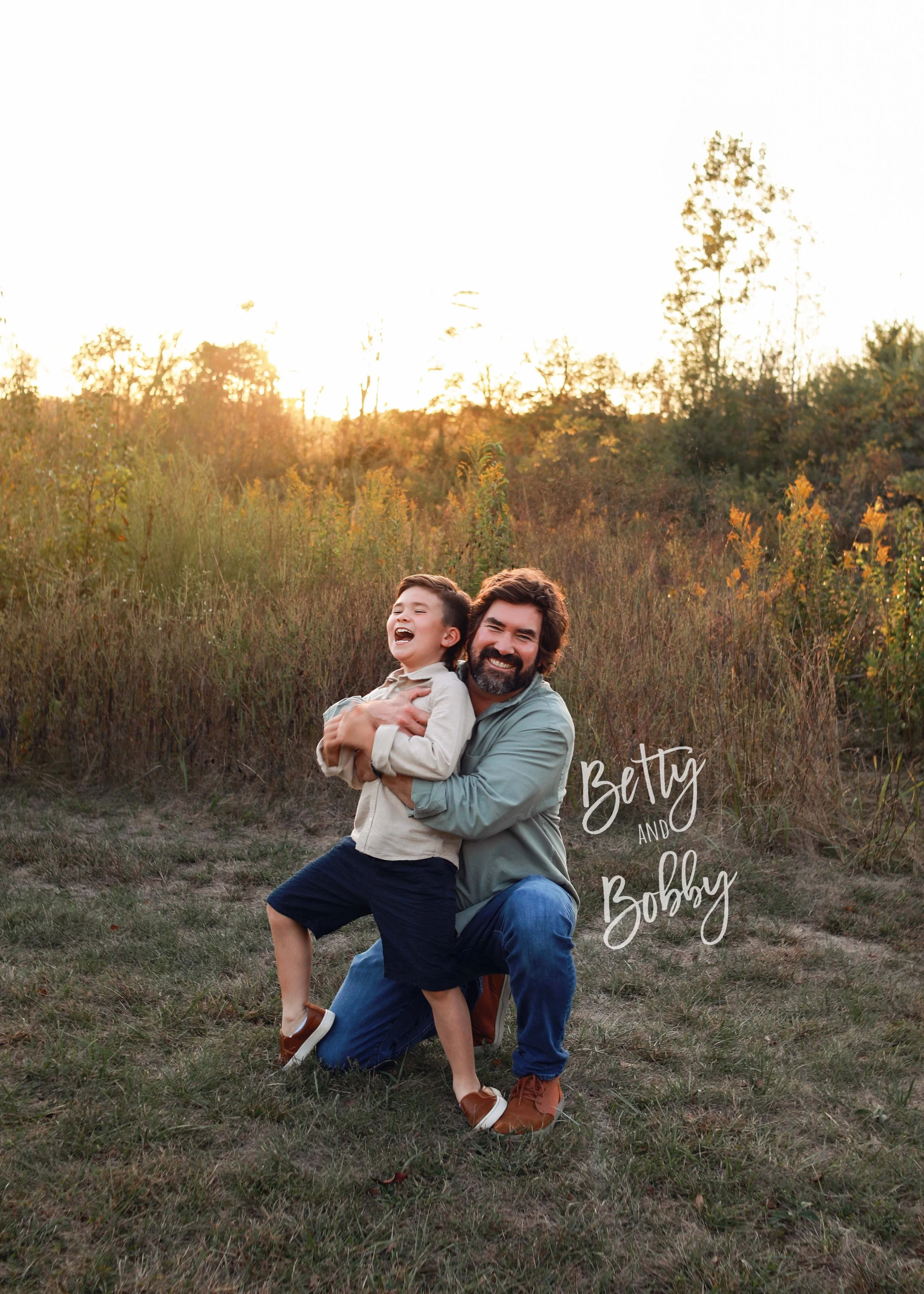 Family photographer in Muncie Indiana On location or in studio 3131.jpg