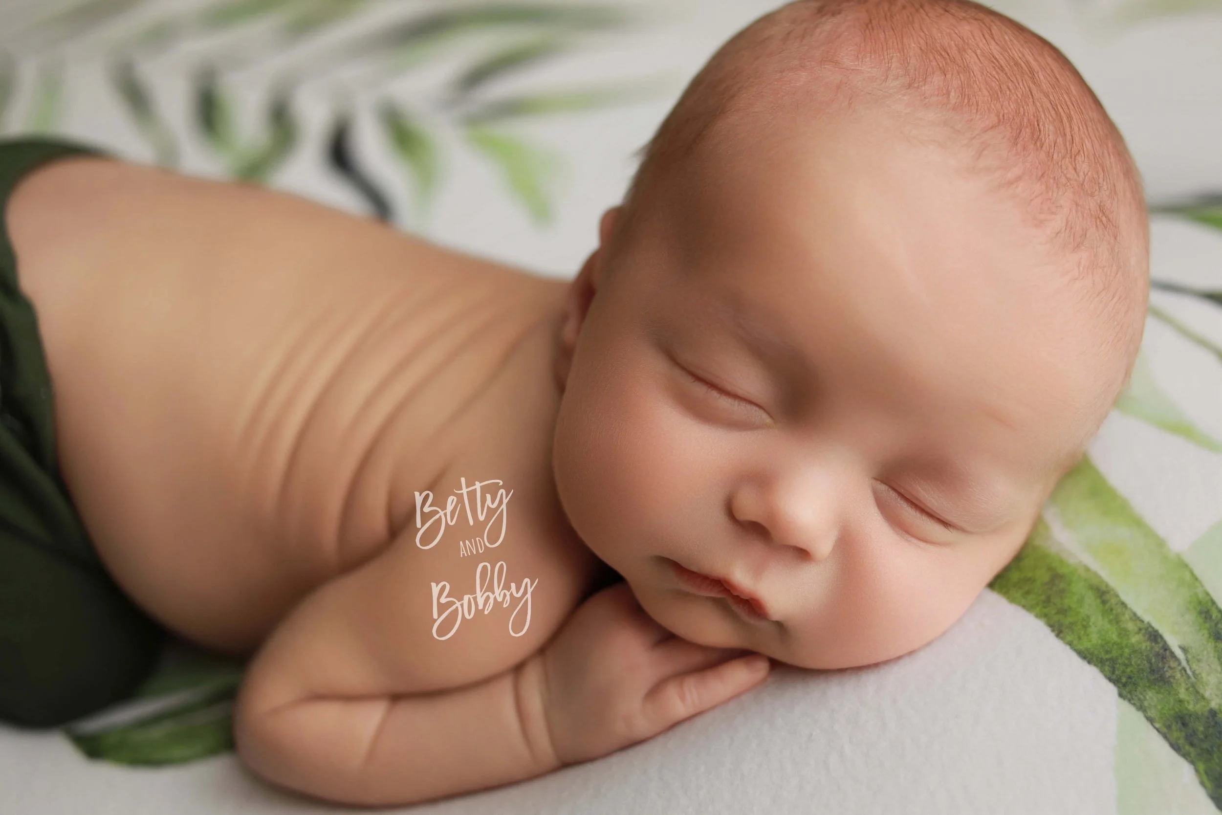 Comp newborn session Muncie Indiana Betty and Bobby Photography357.jpg