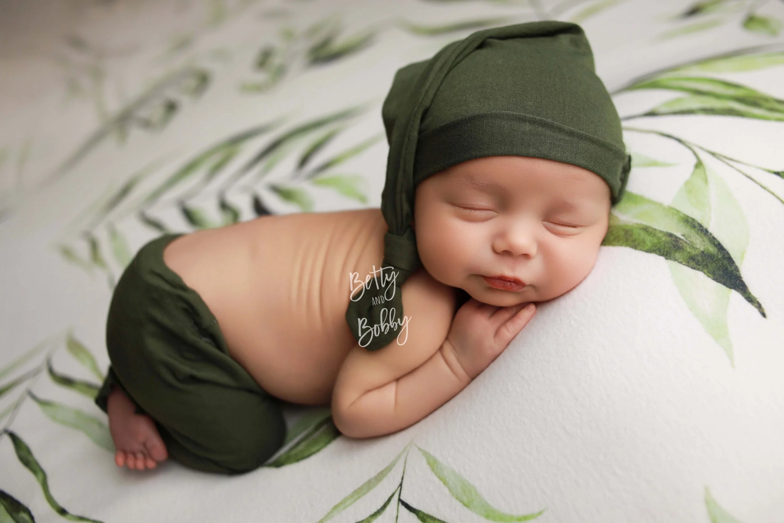 Comp newborn session Muncie Indiana Betty and Bobby Photography352.jpg