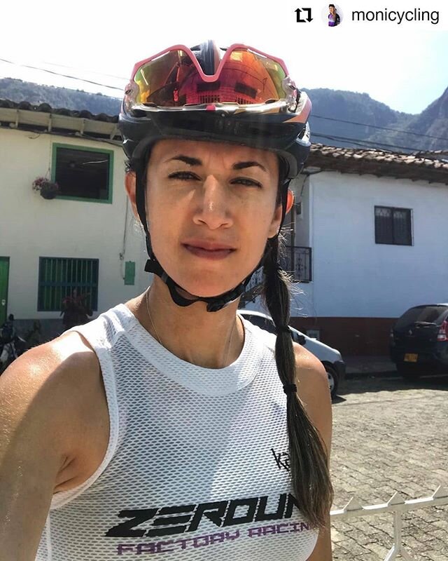 #Repost @monicycling 💀este mes estaría poniéndome en forma para la leyenda del dorado junto a @yosiana_quintero cómo compañera de equipo 🤷&zwj;♀️ como lo sabemos quedo aplazada para el 2021, pero como una de mis carreras preferidas la sigo teni