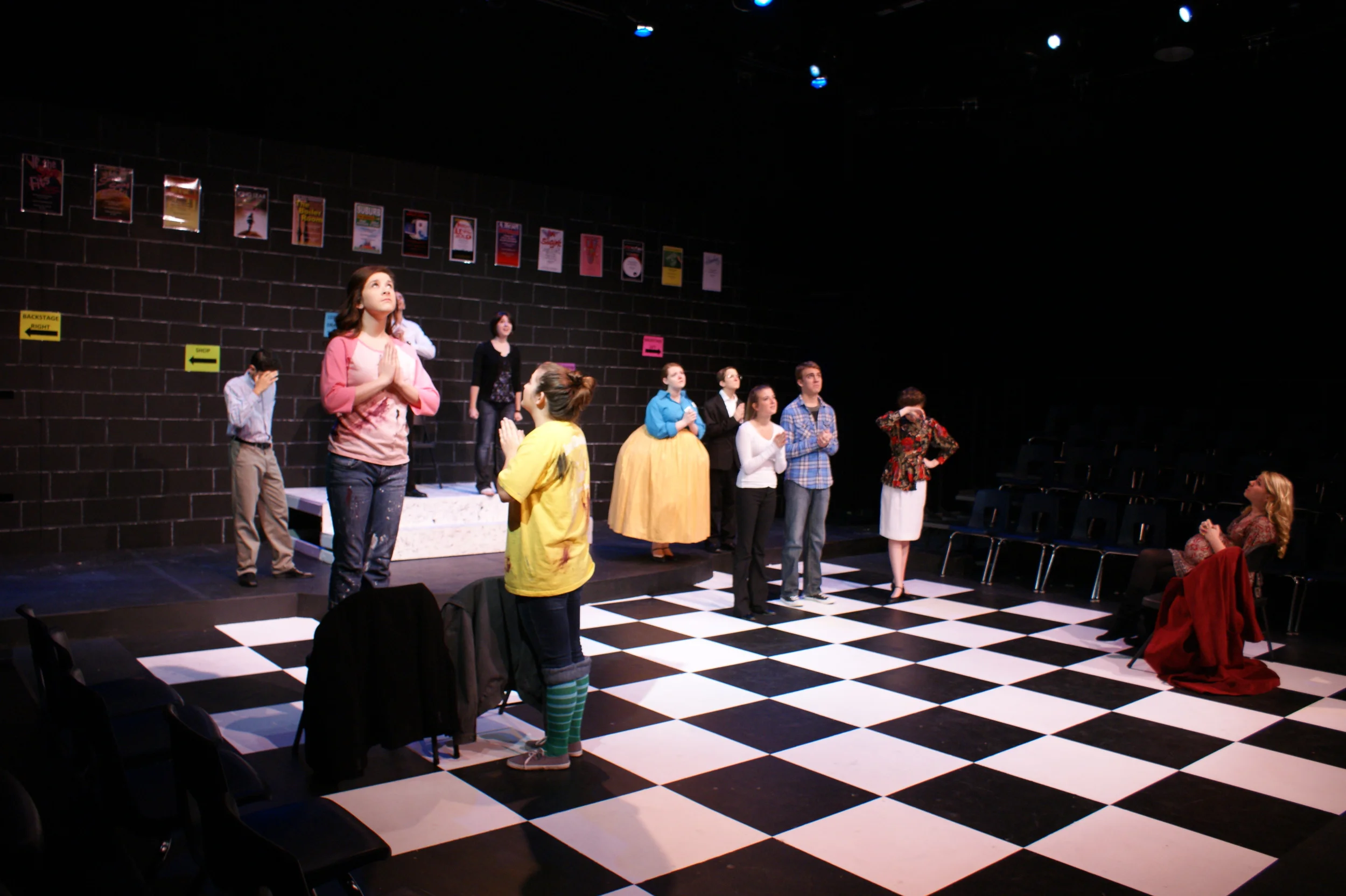   Sing On!   Directed by: Joshua Heerssen  Production Designer and Technical Director: Joshua Heerssen 