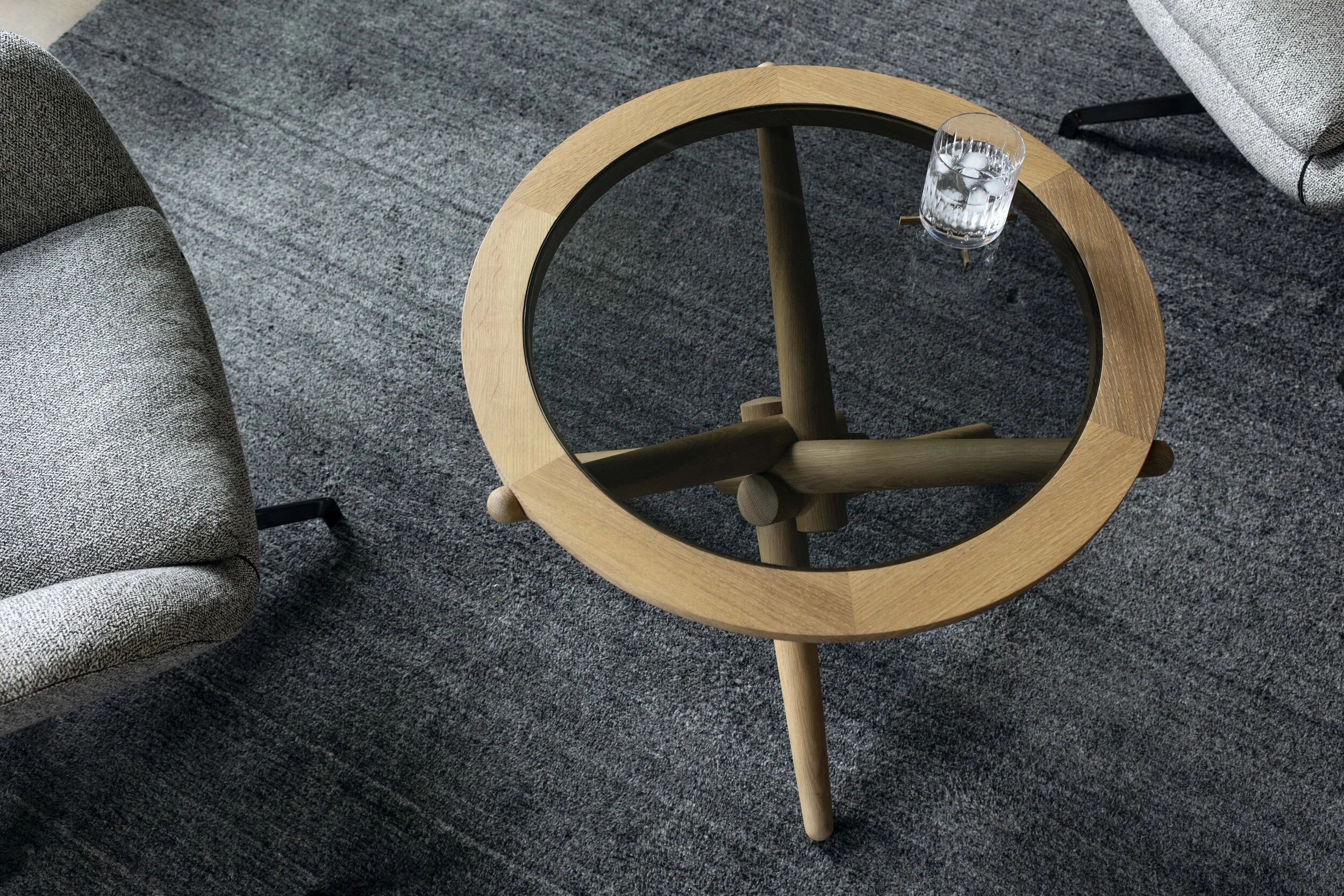 Puzzle Table3.jpg