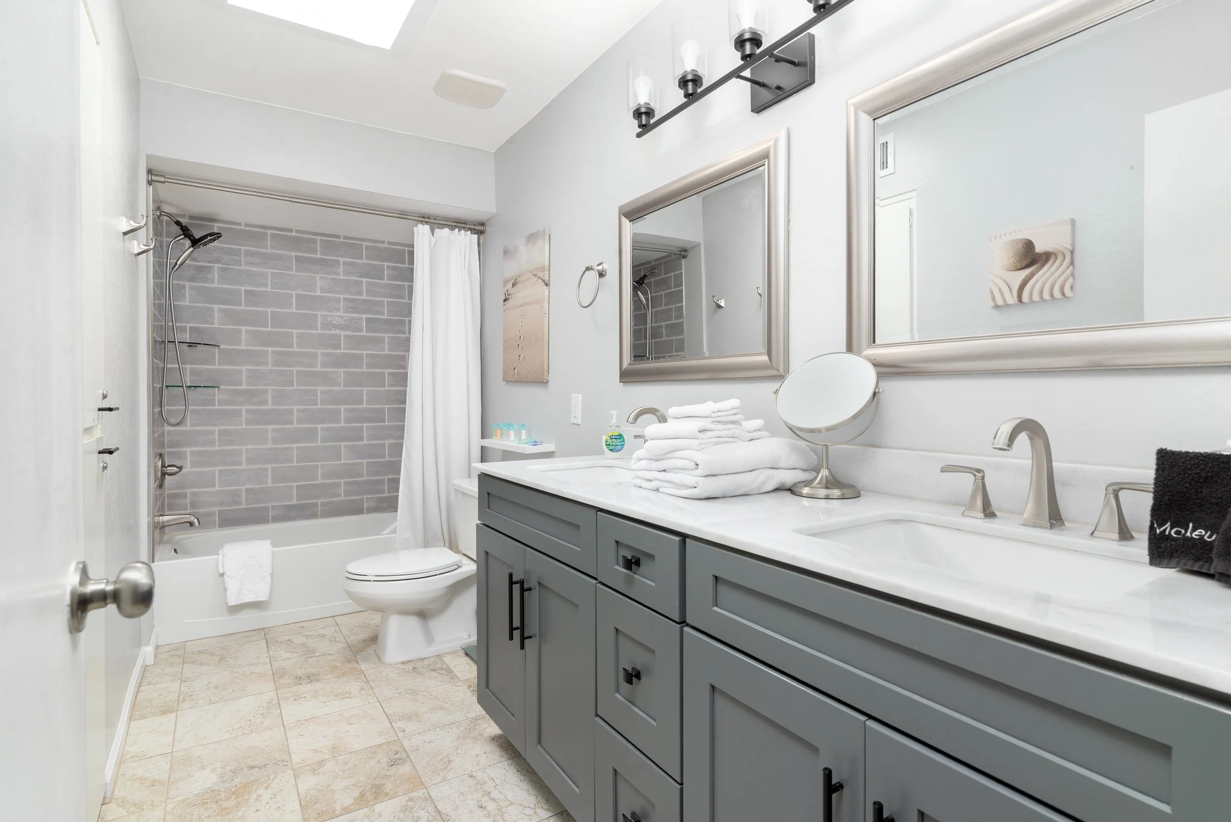 bathroom interior photographer arizona