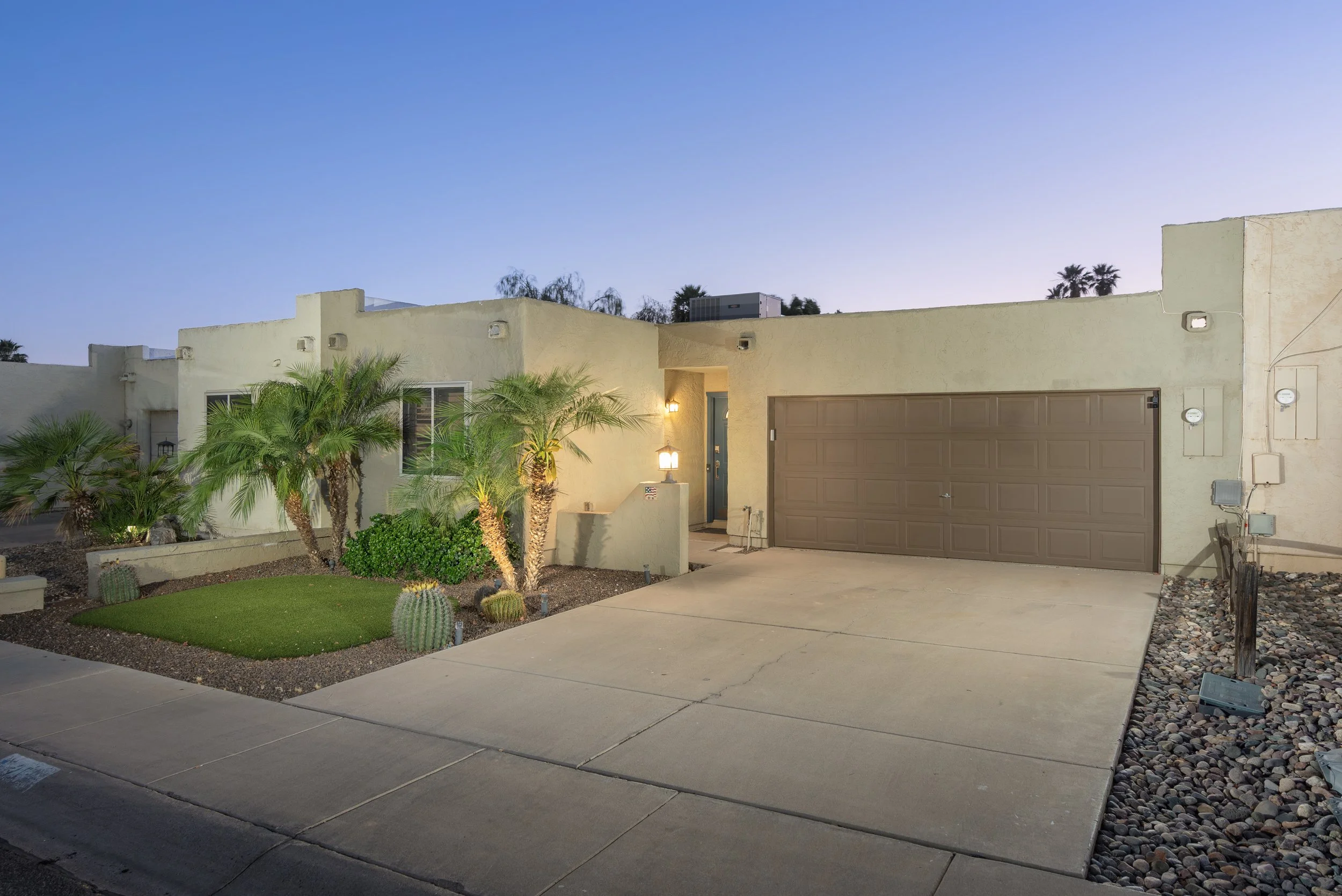 twilight exterior townhome twilight arizona photographer