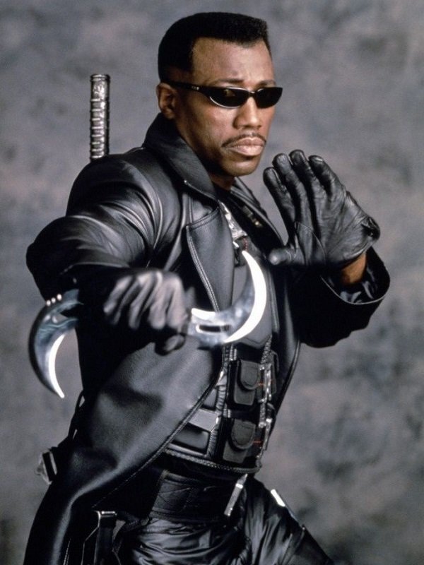 Wesley-Snipes-Blade-Trench-Coat-6.jpg