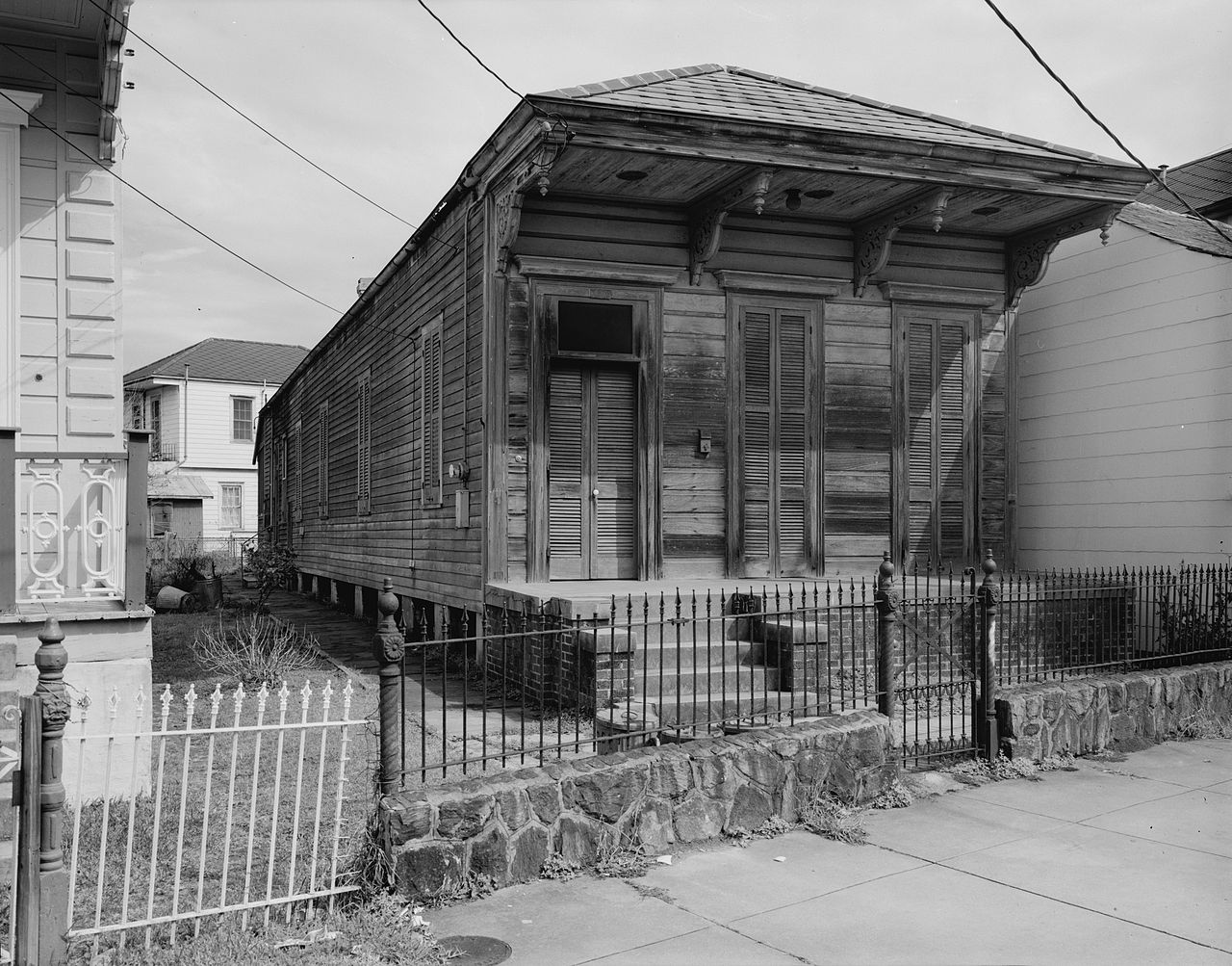 Shotgun house in New Orleans, Louisiana. Source