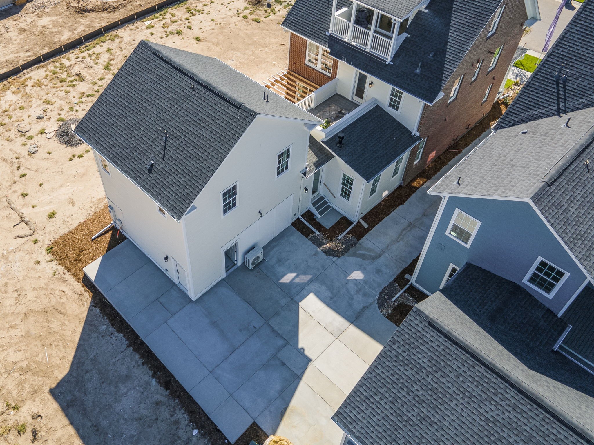 54-web-or-mls-21275 E 61st Dr Aurora (54).jpg
