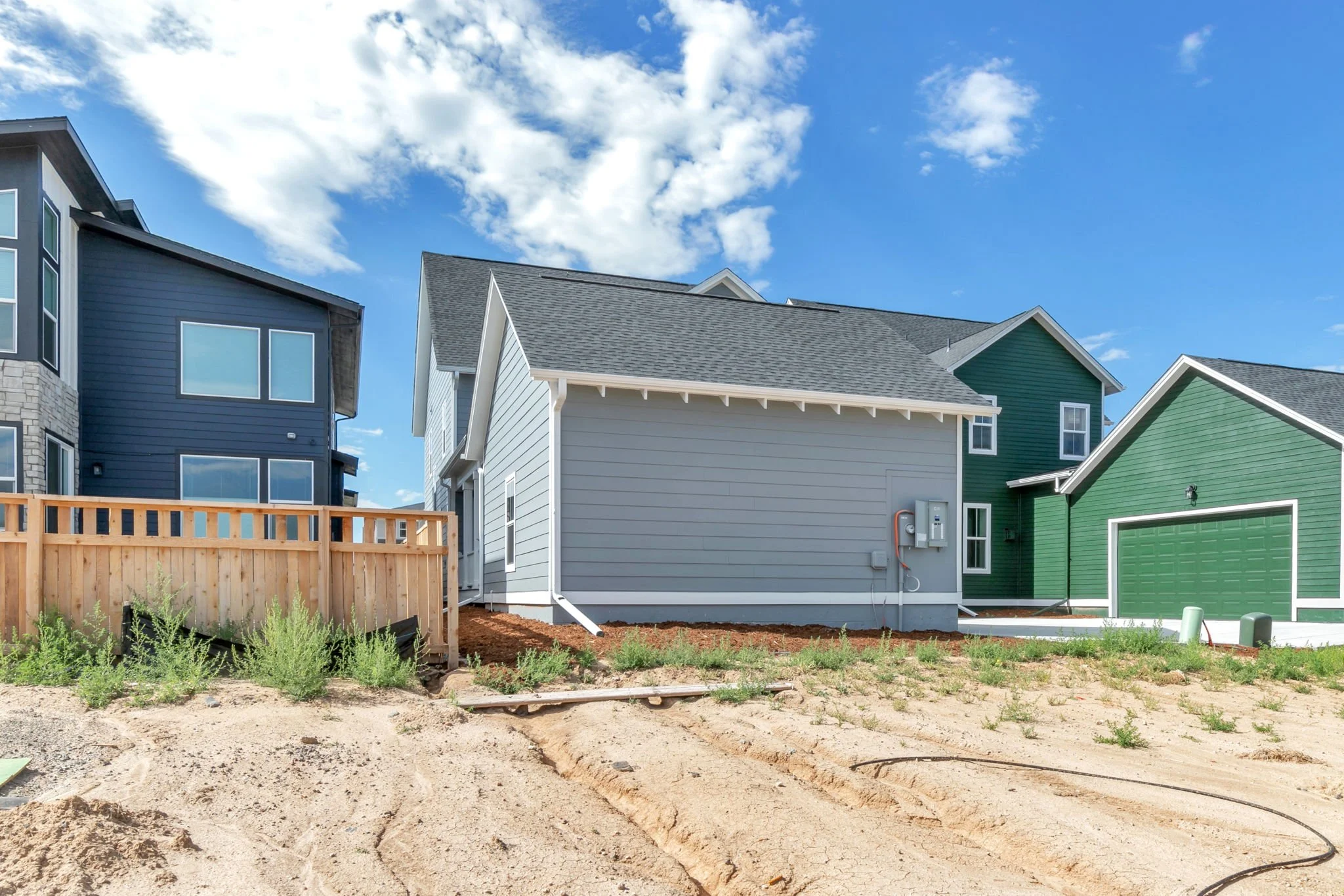 24-web-or-mls-21235 E 61st Dr Aurora (24).jpg