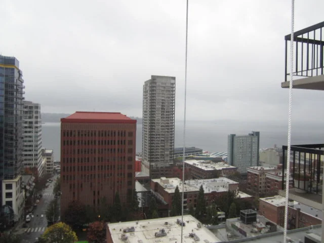 Belltown Bank Owned Seattle Condo for Sale, 21st Floor, 1 bedroom, No Rent Cap!