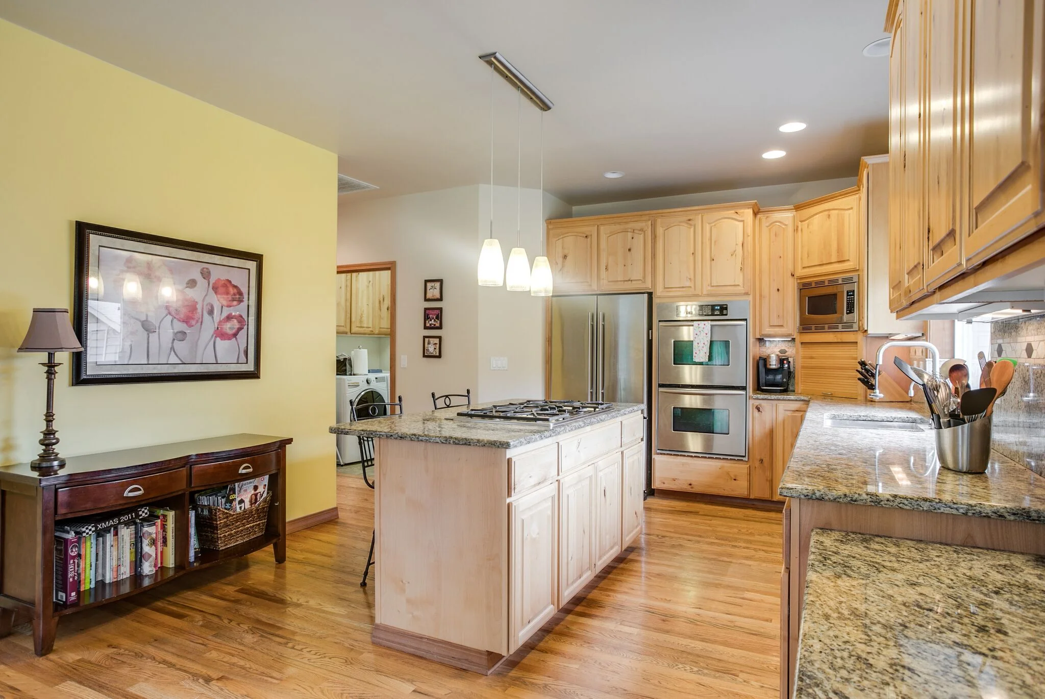 12-kitchen 3.jpeg
