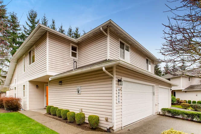 Terrific end unit townhome on a quiet cul-de-sac so close to it all! Featuring an enormous updated kitchen with island and gas range, dining room, living room with cathedral ceilings, gas fireplace, and a large private fenced patio. The top floor has an amazing master, walk in closet, 5 piece bath, bonus room, laundry room, 2nd bedroom and full bath. 1654 SF, 2 beds, 2.5 baths, 2 car garage, gas forced air HE furnace, AC. Plus the bonus can be a 3rd bedroom or den!