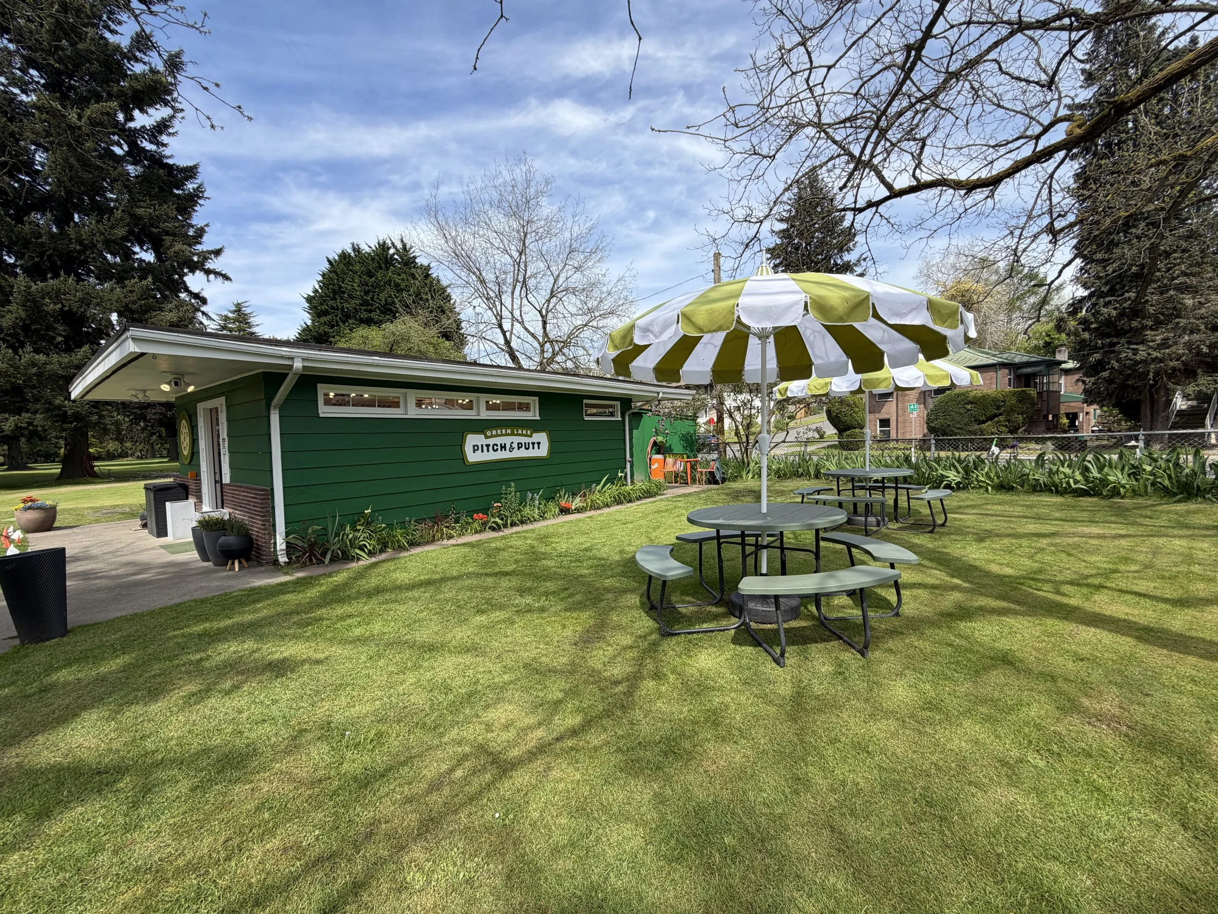 Green Lake Pitch & Putt Par 3 Golf Course
