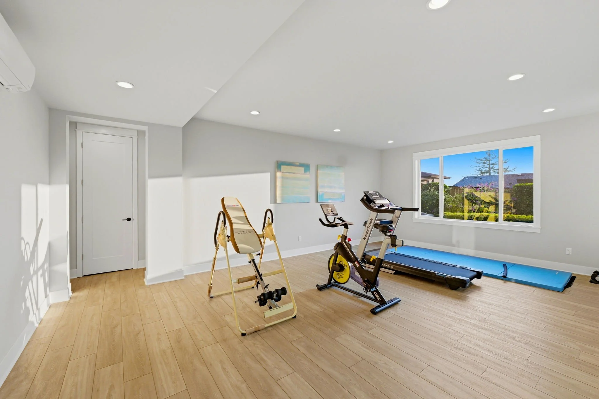 19-gym.jpg
