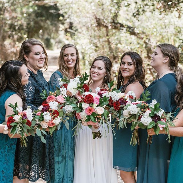 Surround yourself 
Photography: @create.ng &bull;
&bull;
&bull;
&bull;
&bull;
&bull;
&bull;
&bull;
&bull;
&bull;
&bull;
 #weddingflowers #florals #florist #socalweddings #wedding #ocflorist #laflorist #bridal #floraldesign #bride #floraldesigner #flo