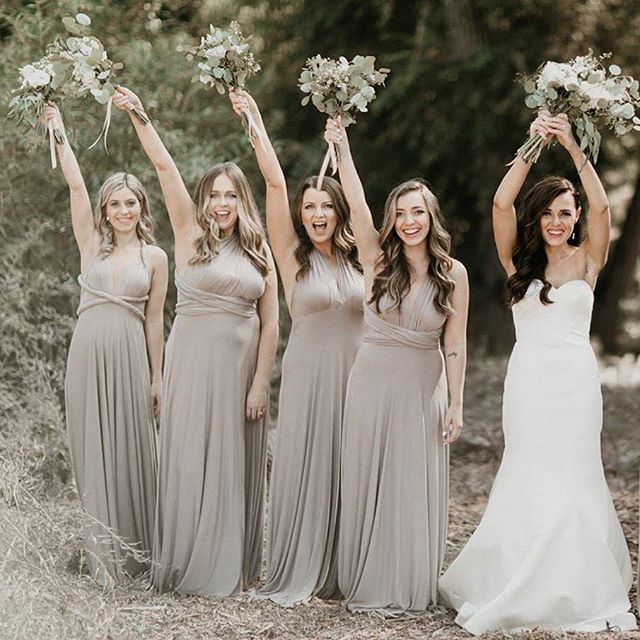 Grab your girls and celebrate 🔅
Photography: @itsmelissarey &bull;
&bull;
&bull;
&bull;
&bull;
&bull;
&bull;
&bull;
&bull;
&bull;
&bull;
 #weddingflowers #florals #florist #socalweddings #wedding #ocflorist #laflorist #bridal #floraldesign #bride #f