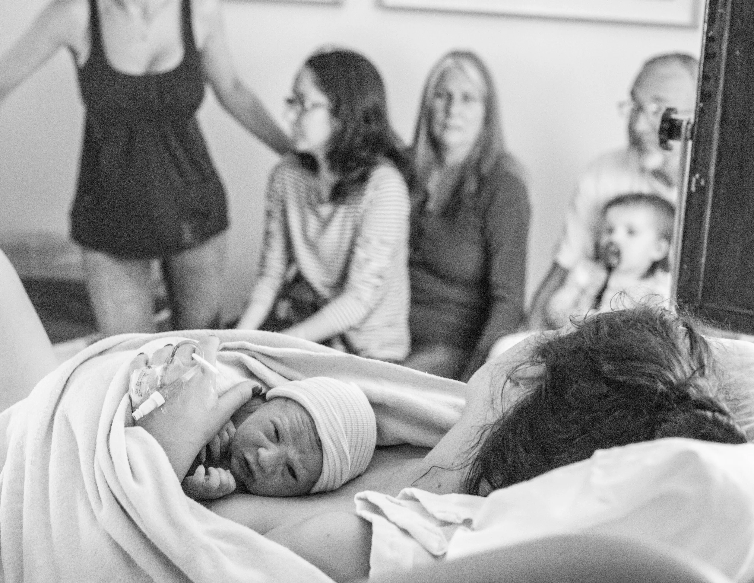Lubbock-Texas-Birth-Photography-Birthing-Photographer-waterbirth-126.jpg