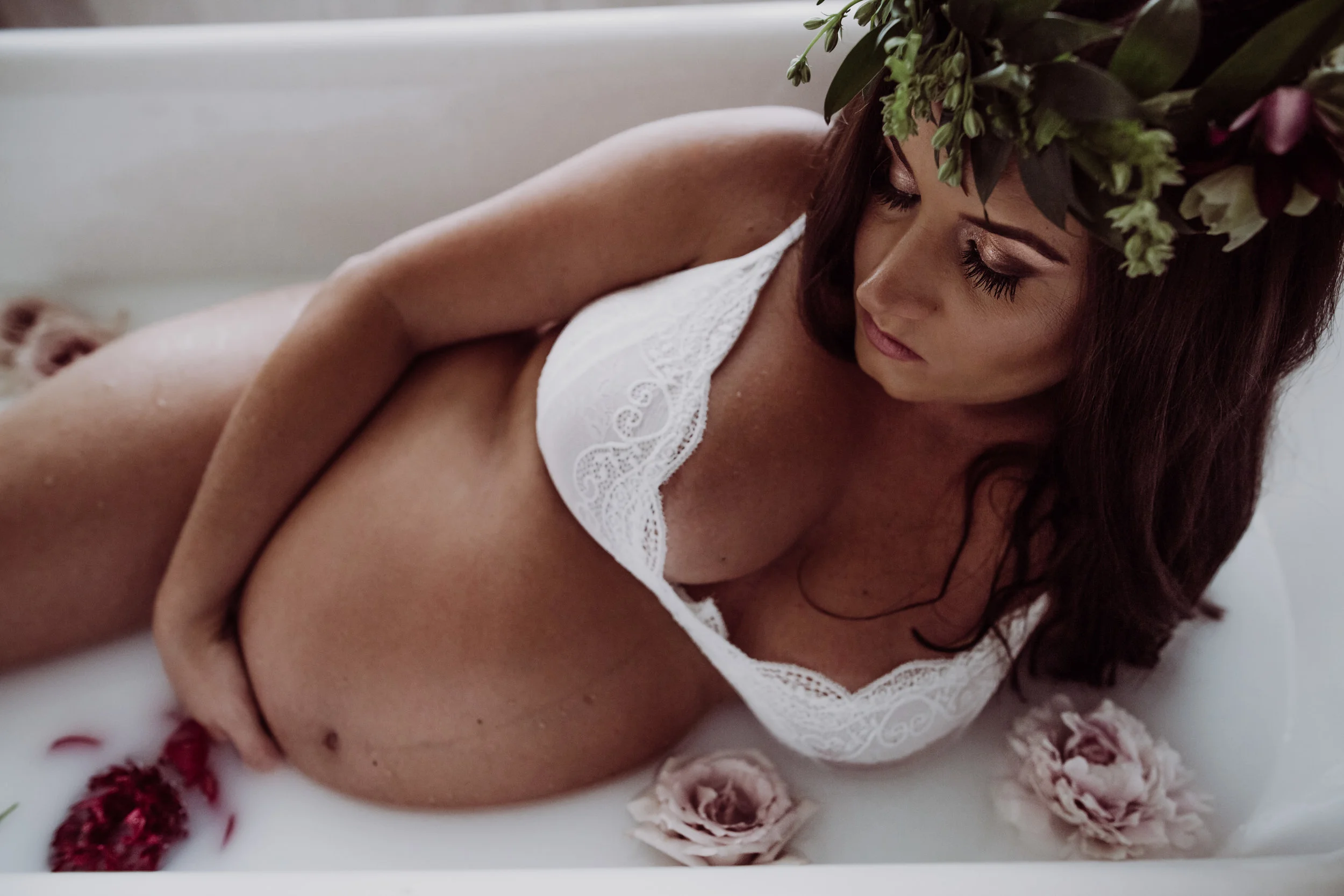 Maternity Milk Bath with Lubbock Photographer Laura Beck 