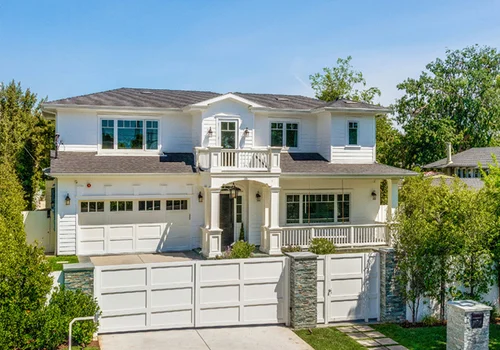 BRENTWOOD · Westgate · 5 Bd, 5 Bth - click for more info -