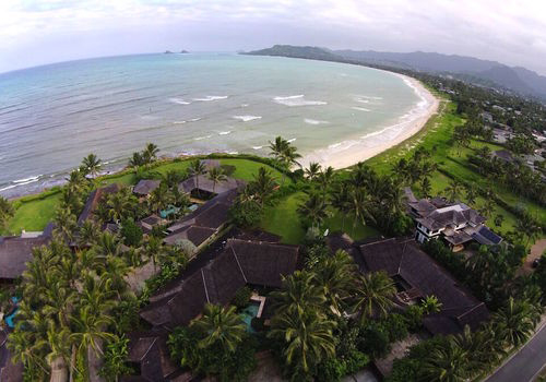 HAWAII - Kailua Bay, Oahu - 5 Bd, 5.5 Bth - click for more info -