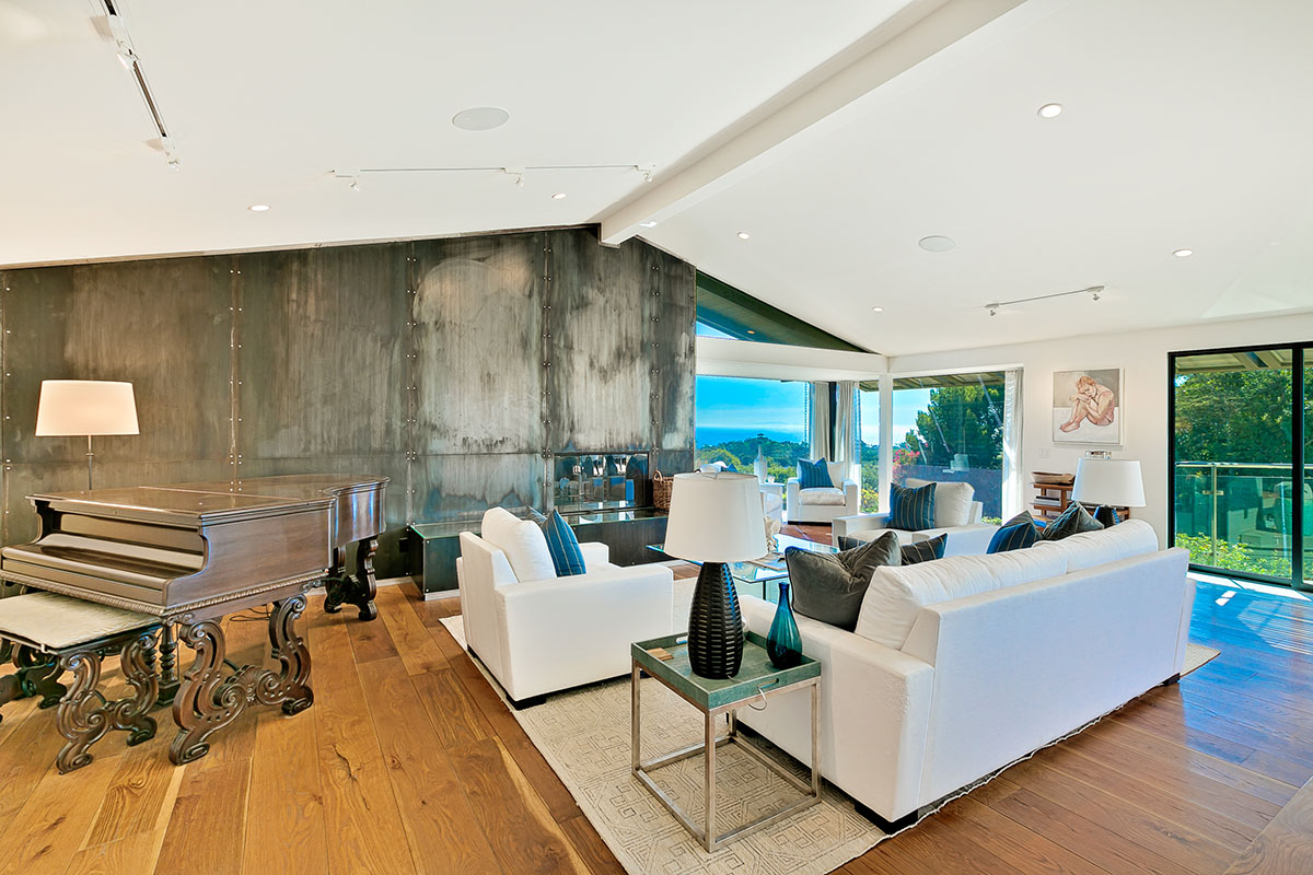 LosAngeles_GrasswoodModernEstate_08.jpg