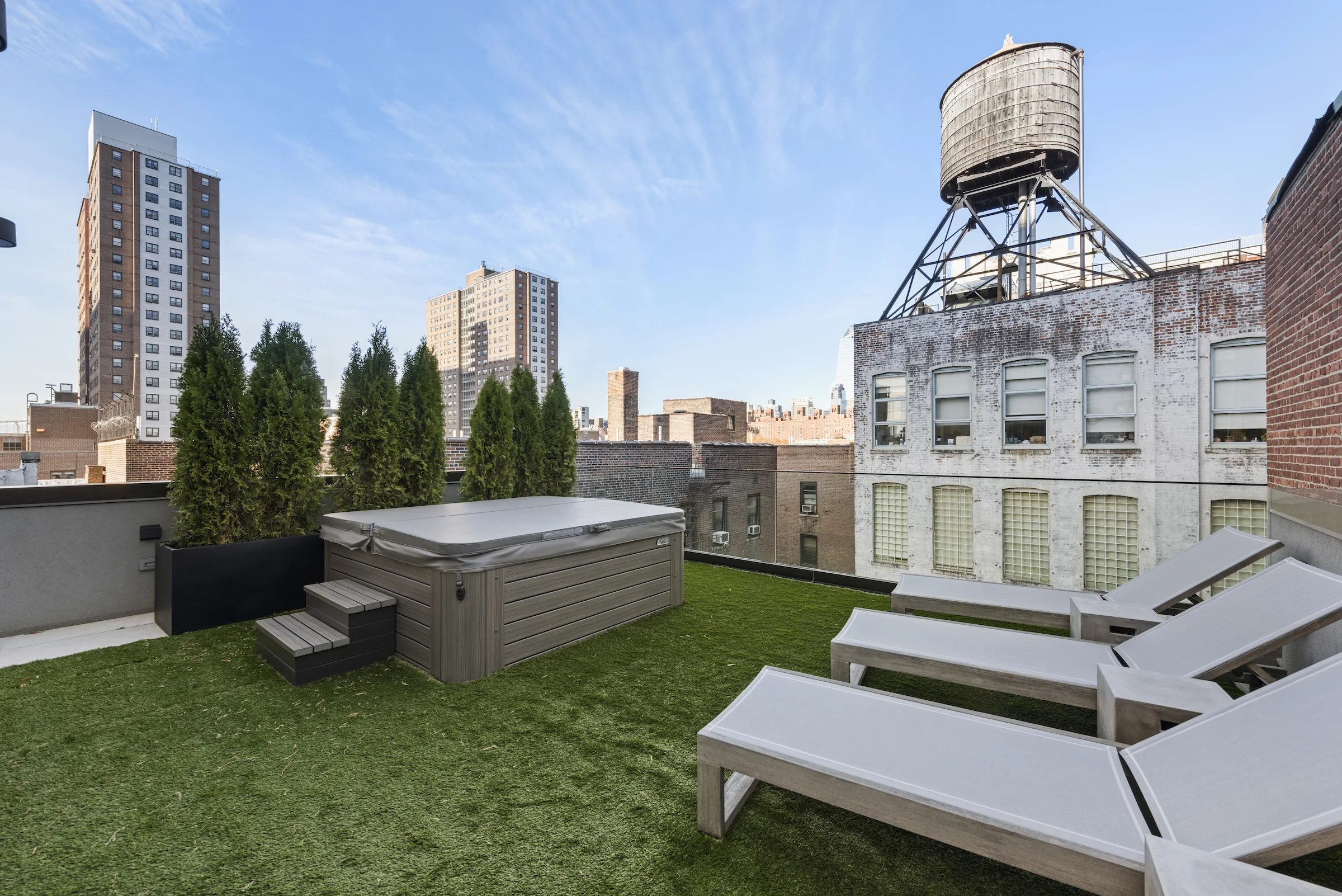 357+West+17th+Street+TH__1.jpg