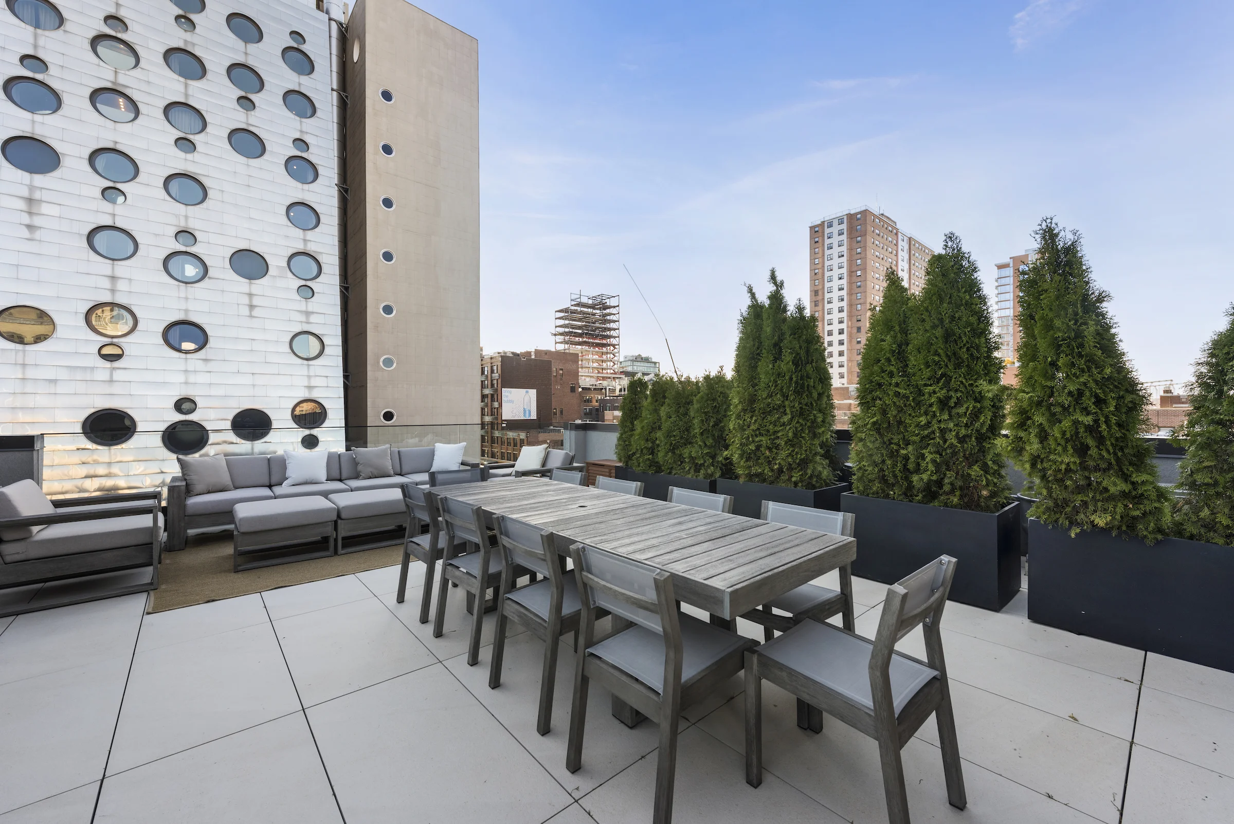 357+West+17th+Street+TH__2.jpg