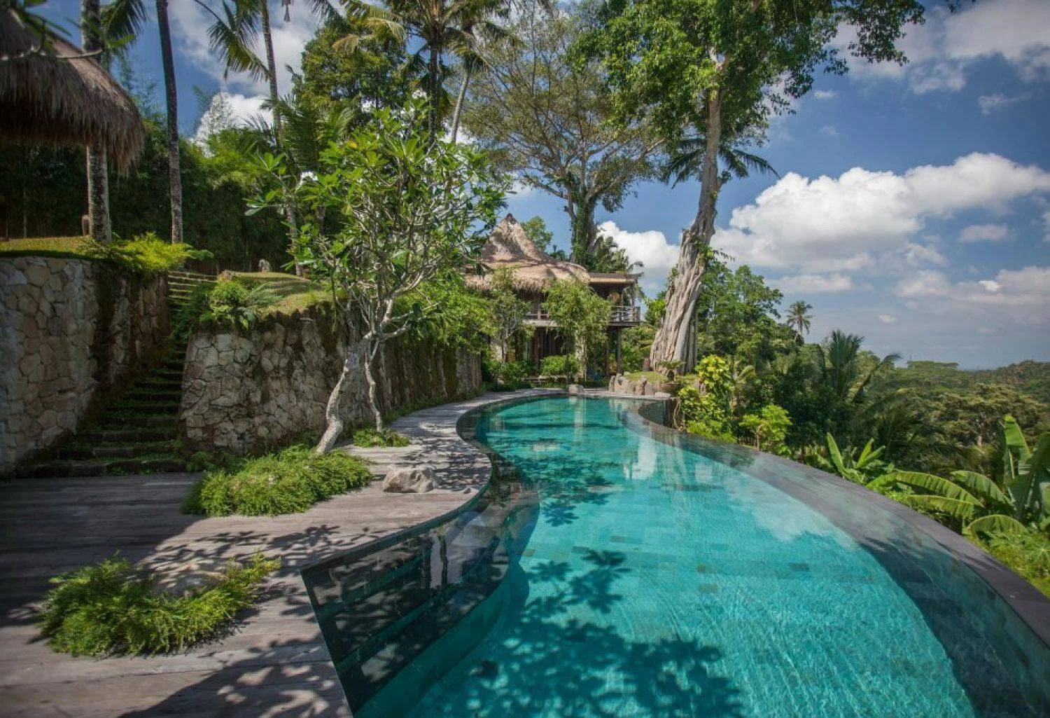 hartland estate_gallery_17_pool_and_garden.jpg