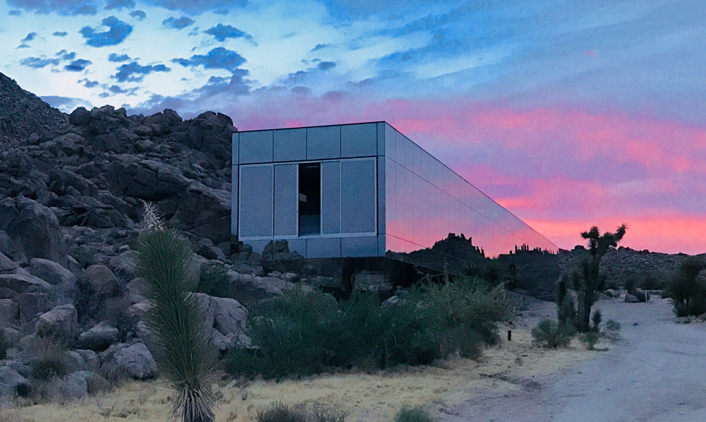 joshua-tree-mirror-house-77.jpg