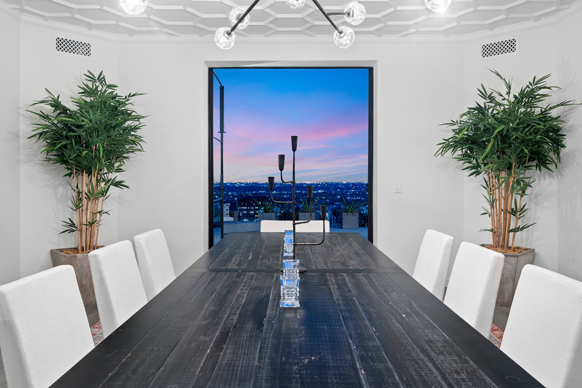 7b Dining Room with Sunset View (1).jpg