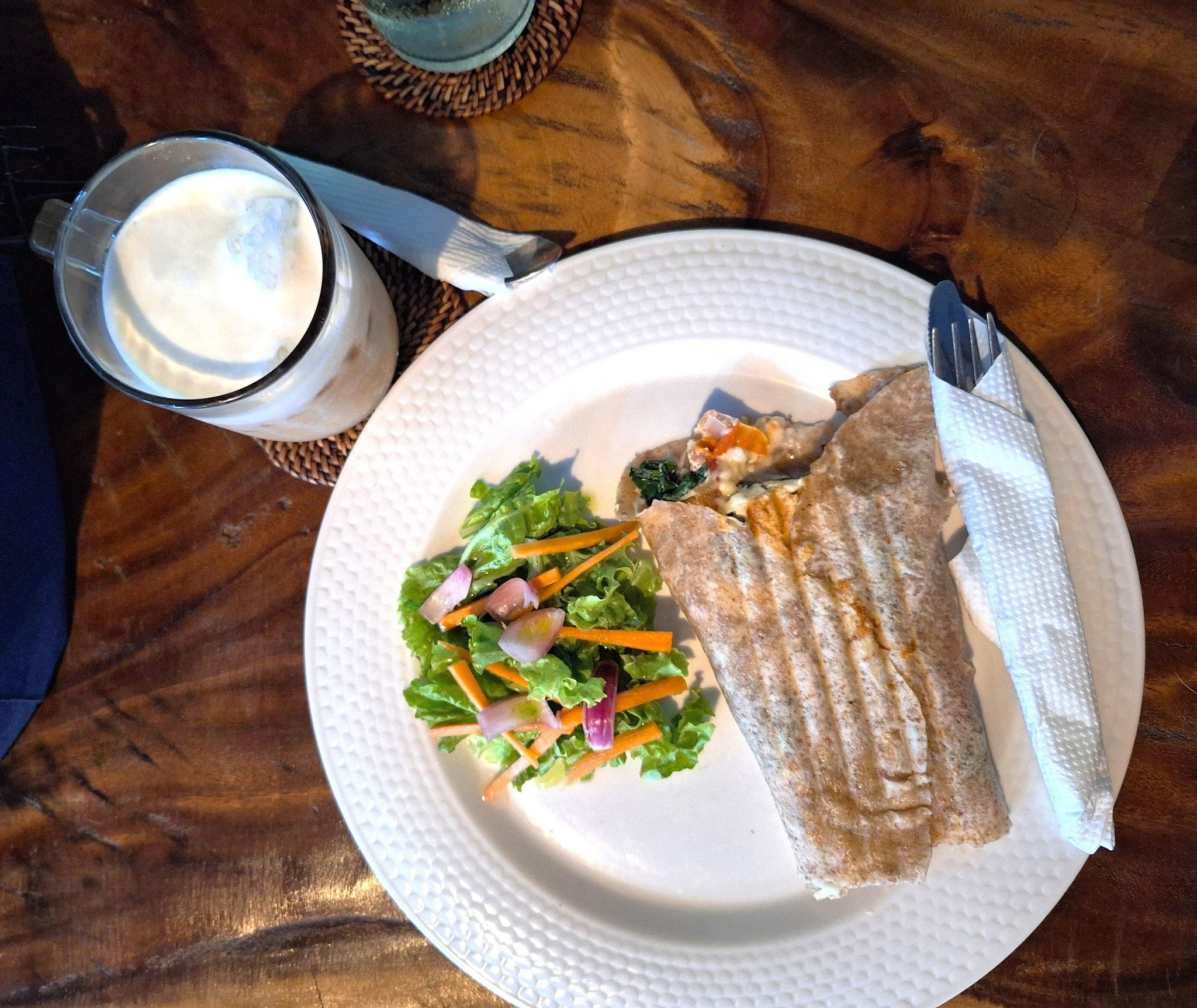 An all-day breakfast option! Our breakfast wrap with a coffee is the best way to start the day.

Open until 5pm today.

#breakfastwrap🌯 #BacolodCity #servedbythedeaf