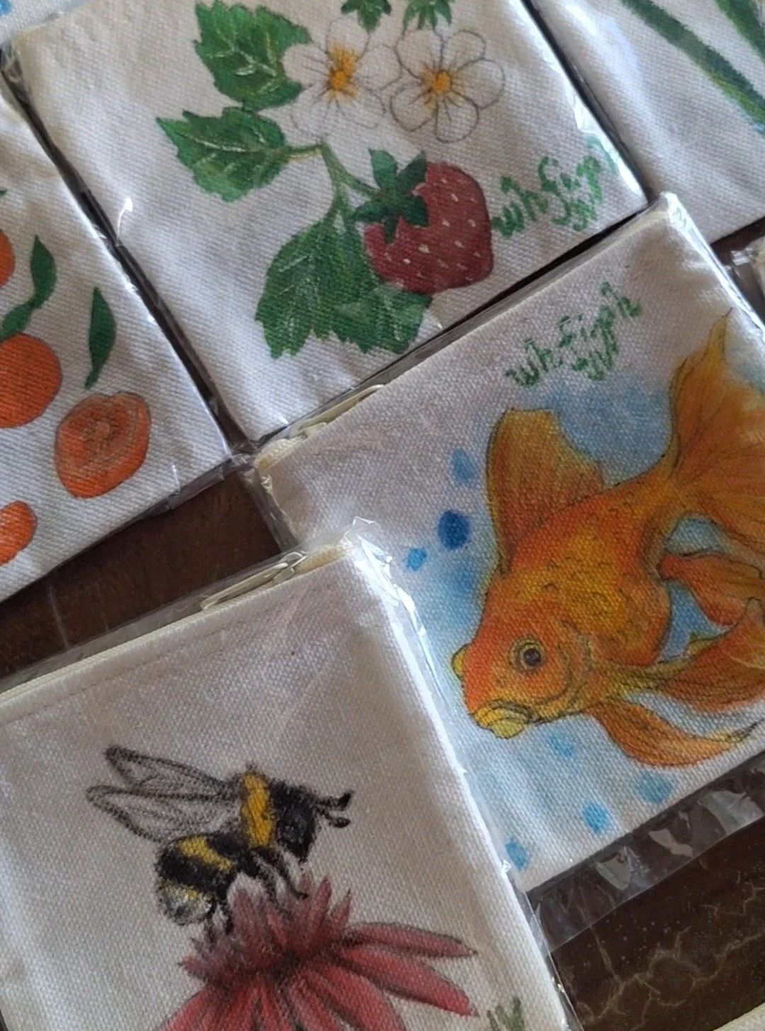 Obsessed with these hand-painted purses!
Which design is your favorite?

Available for purchase at the Natural Garden Cafe.

#handmade #handpainted #deafawareness