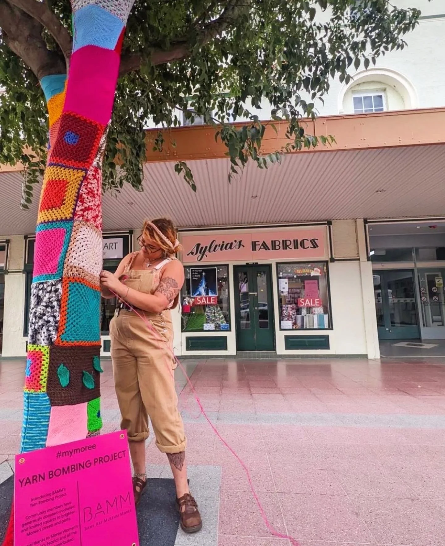 2022_Yarn Bombing_Heber Street (5).jpg