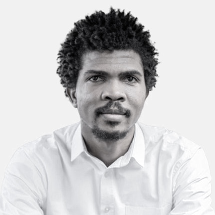 Emmanuel+Adegboye+Bio+Photo.jpg