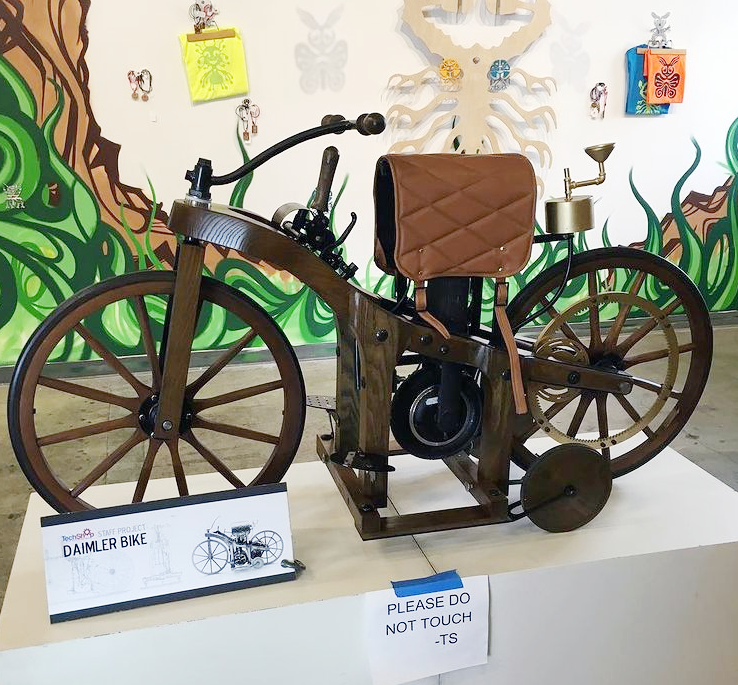 daimler bike display.PNG