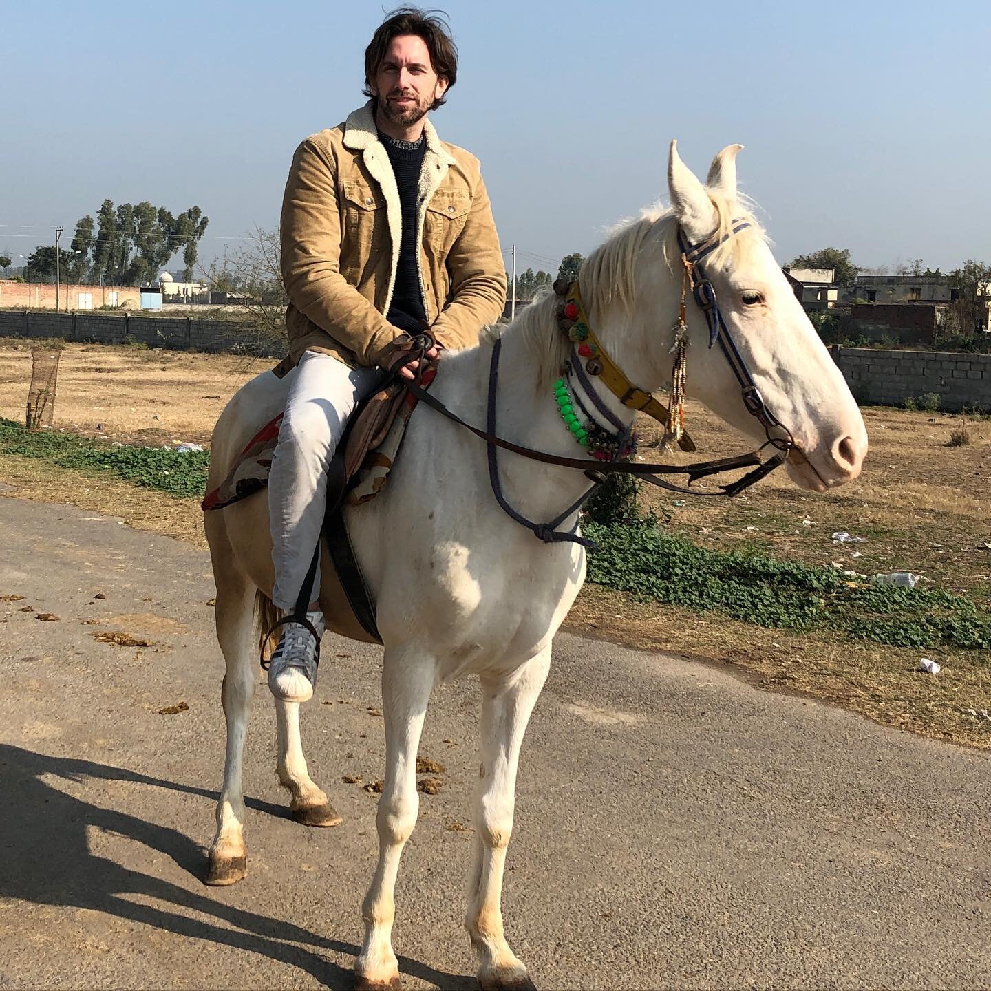 Courage is being scared to death but saddling up anyway &hellip; John Wayne 

4 years ago in India

#throwbackthursday #horse #india #cowboy #saddle #blueskies #whitehorse
#white #travel #photography #riding #courage #nofear #hardwork