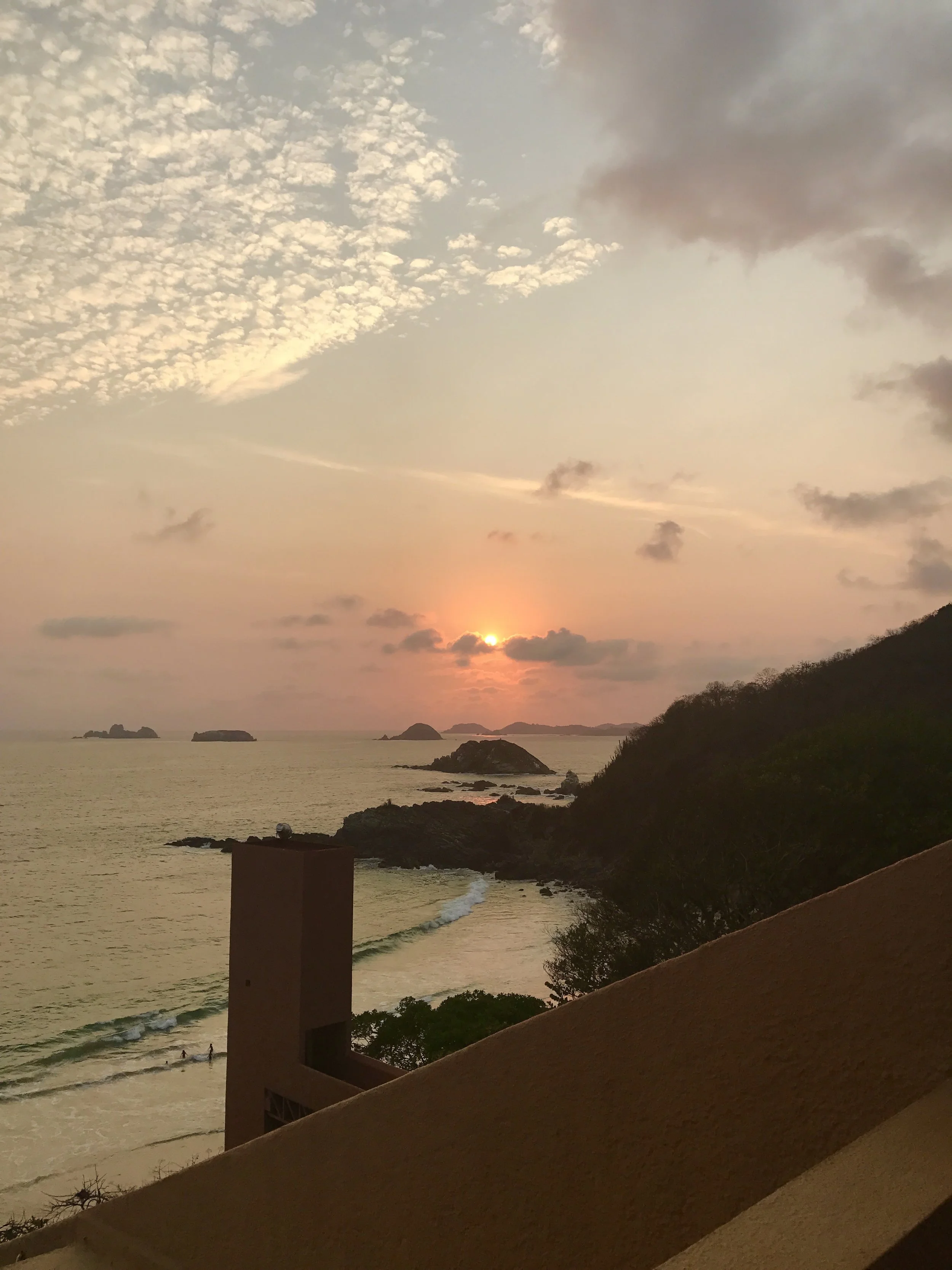 sunsets over the Pacific are perfection! 