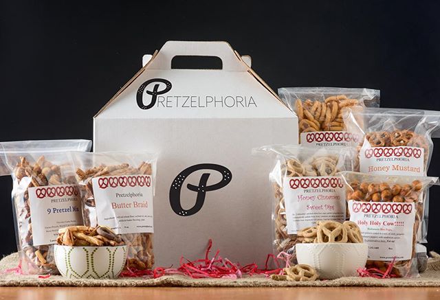 Last call for Father&rsquo;s Day! Get Dad something he didn&rsquo;t have time to get himself, The Six Pack! 
In honor of #fathersday we&rsquo;ve curated special flavor combos for our Pretzelphoria Six Pack: The Classic and The Major. Click on the lin