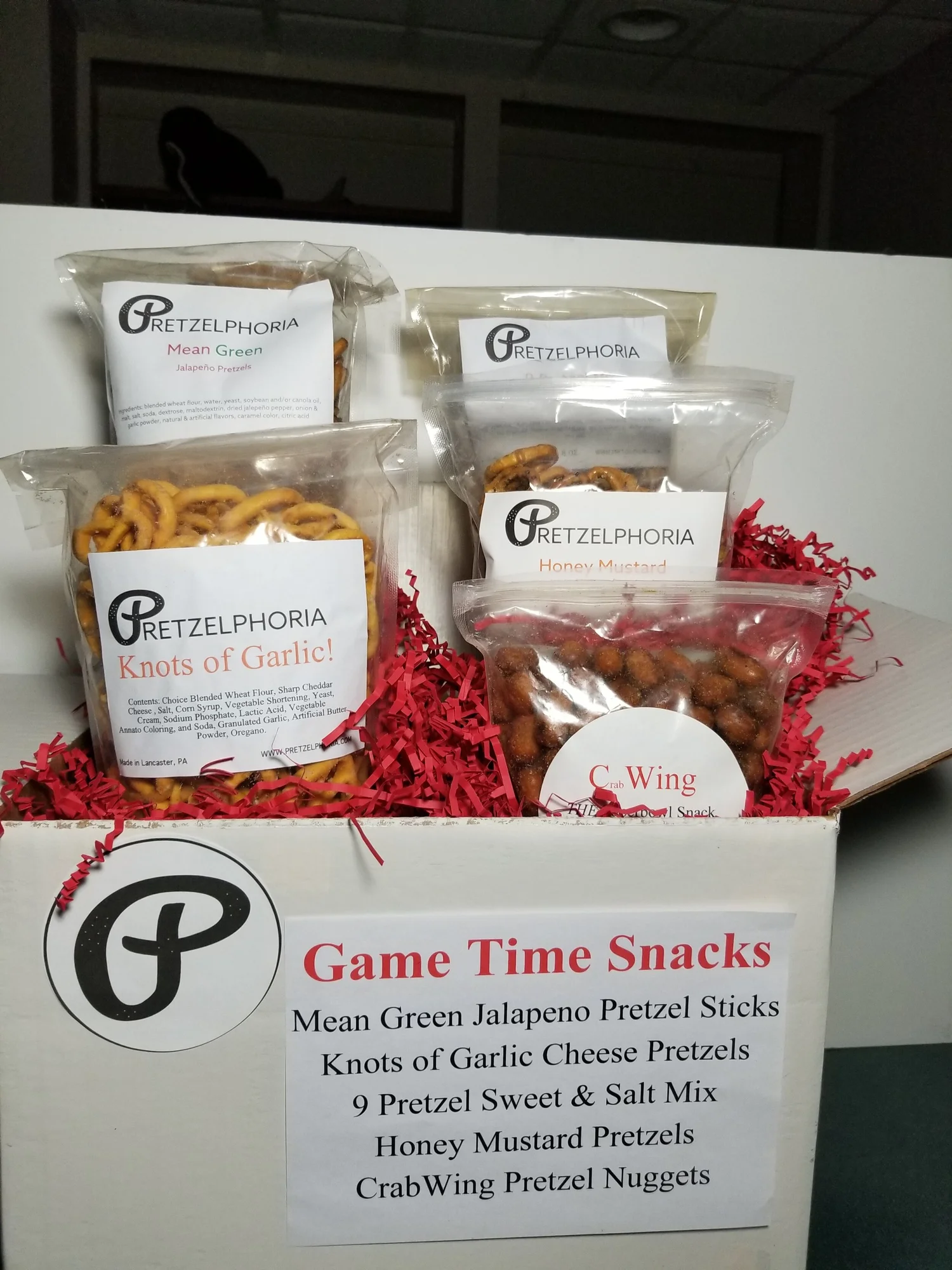 It's GAME TIME! Snack Box — PRETZELPHORIA - Gourmet Pretzels, Chocolate  Covered Pretzel Nuggets and Gift Packs