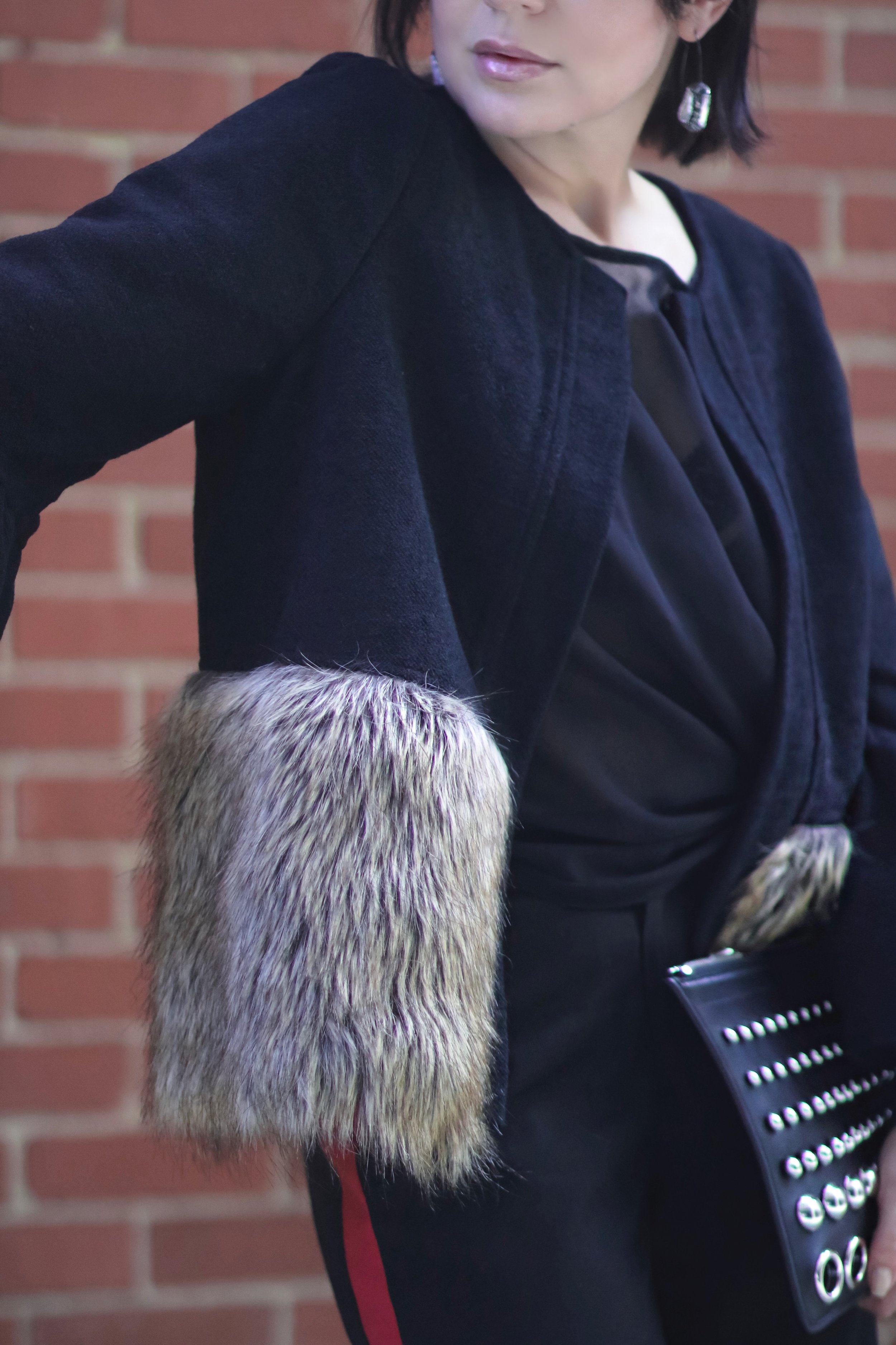 Paulita-Carlotta-fur-coat-close-up