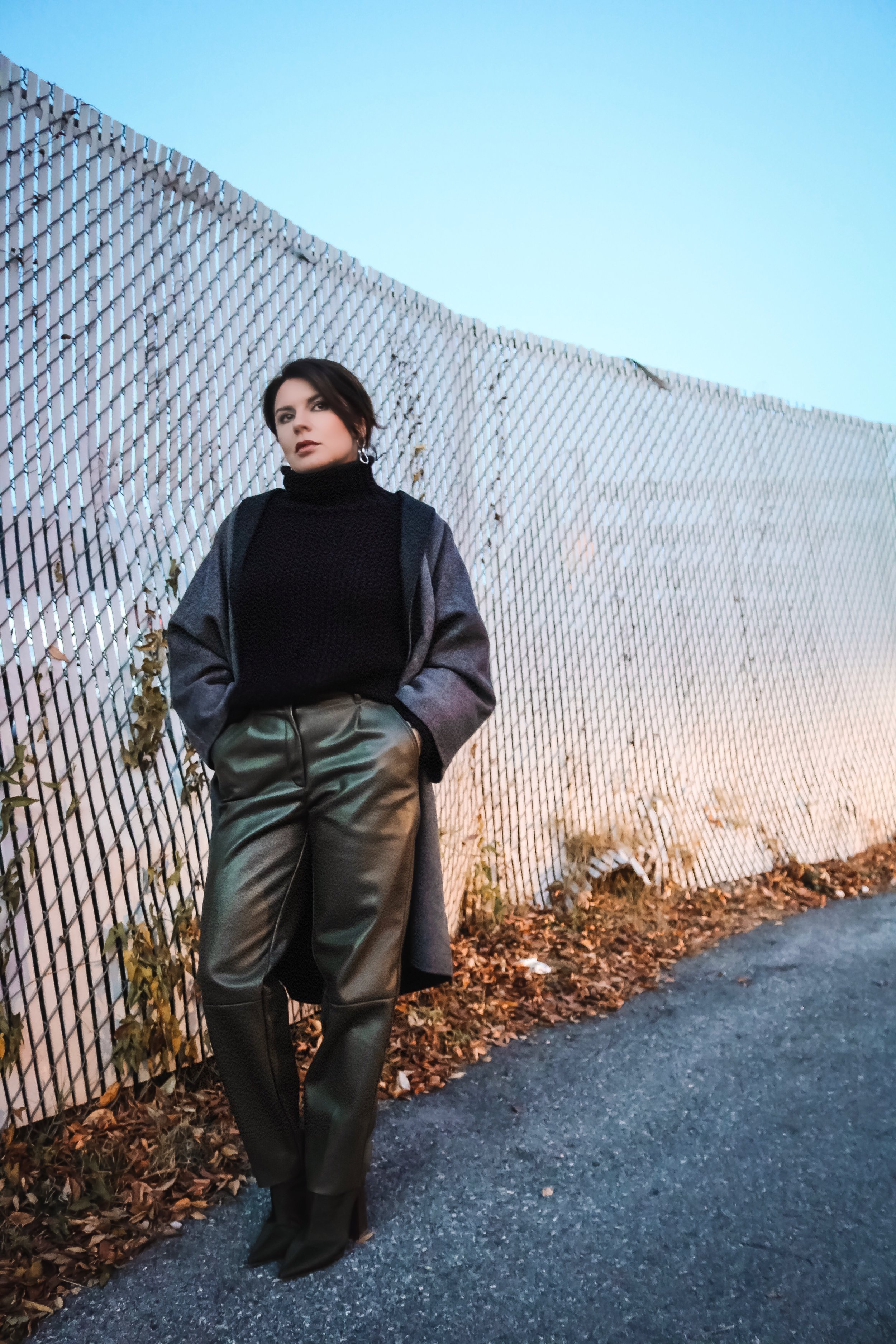 Gap-grey-coat-olive-pants-outfit