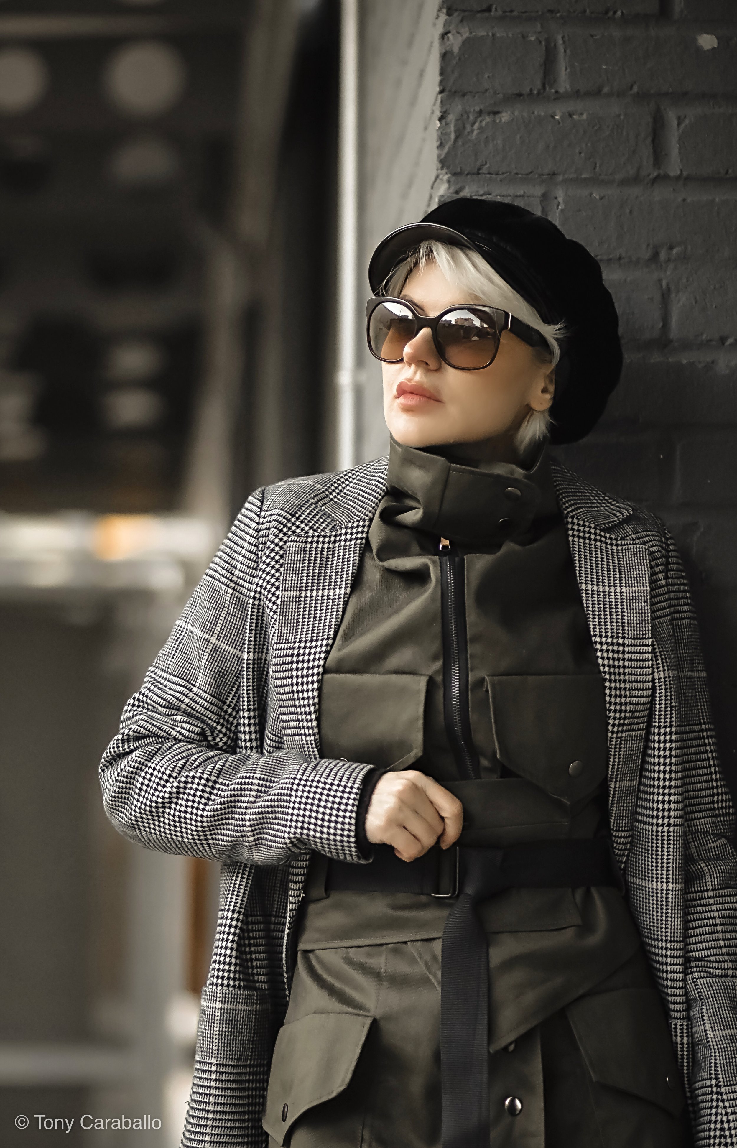 Clothia Womenson trench layered with check coat torso