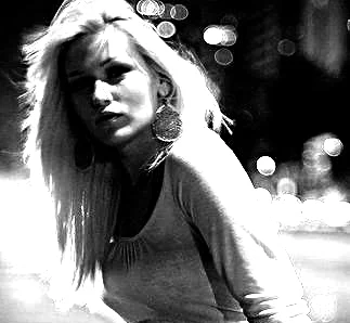 Liz black n white.jpg